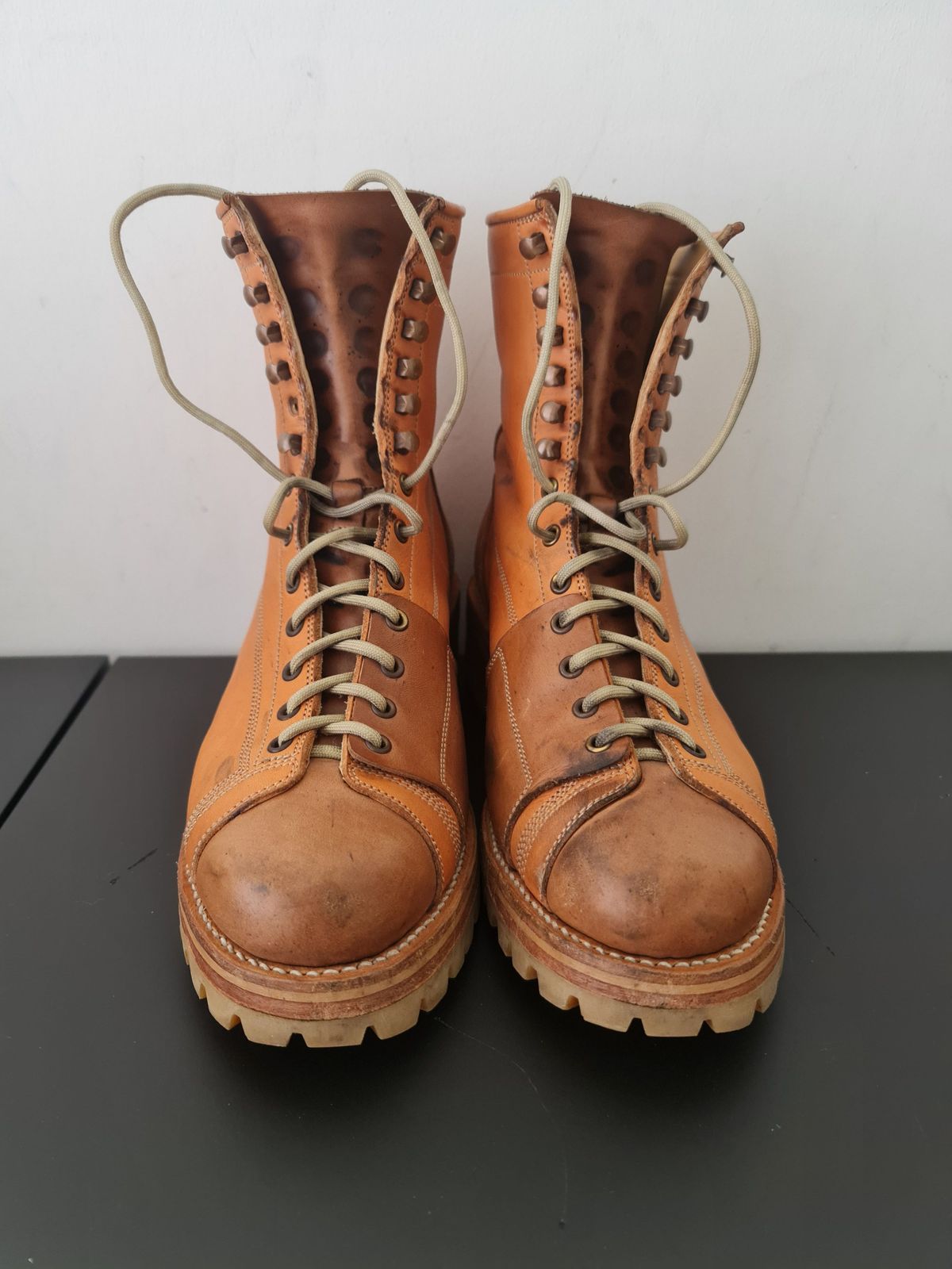 Photo by patinathunderdome on December 5, 2021 of the Bad Hat Brothers Monkey Boots in Horween Natural Essex.