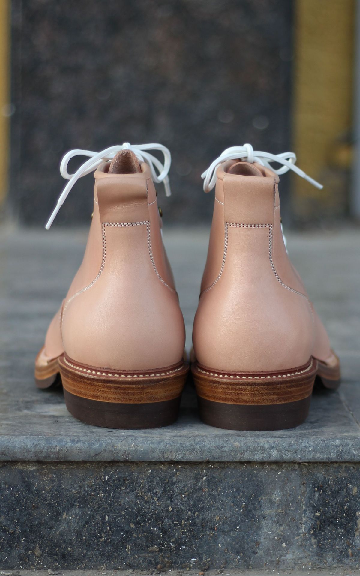 Photo by patinathunderdome on November 2, 2021 of the Flame Panda Monkey Boot in Tochigi Natural Cowhide.