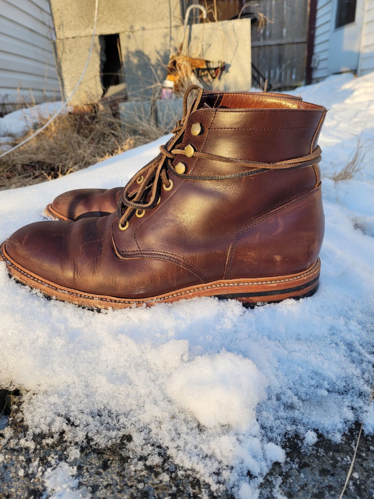 Photo by patinathunderdome on February 1, 2022 of the Grant Stone Diesel Boot in Horween Crimson Chromexcel.