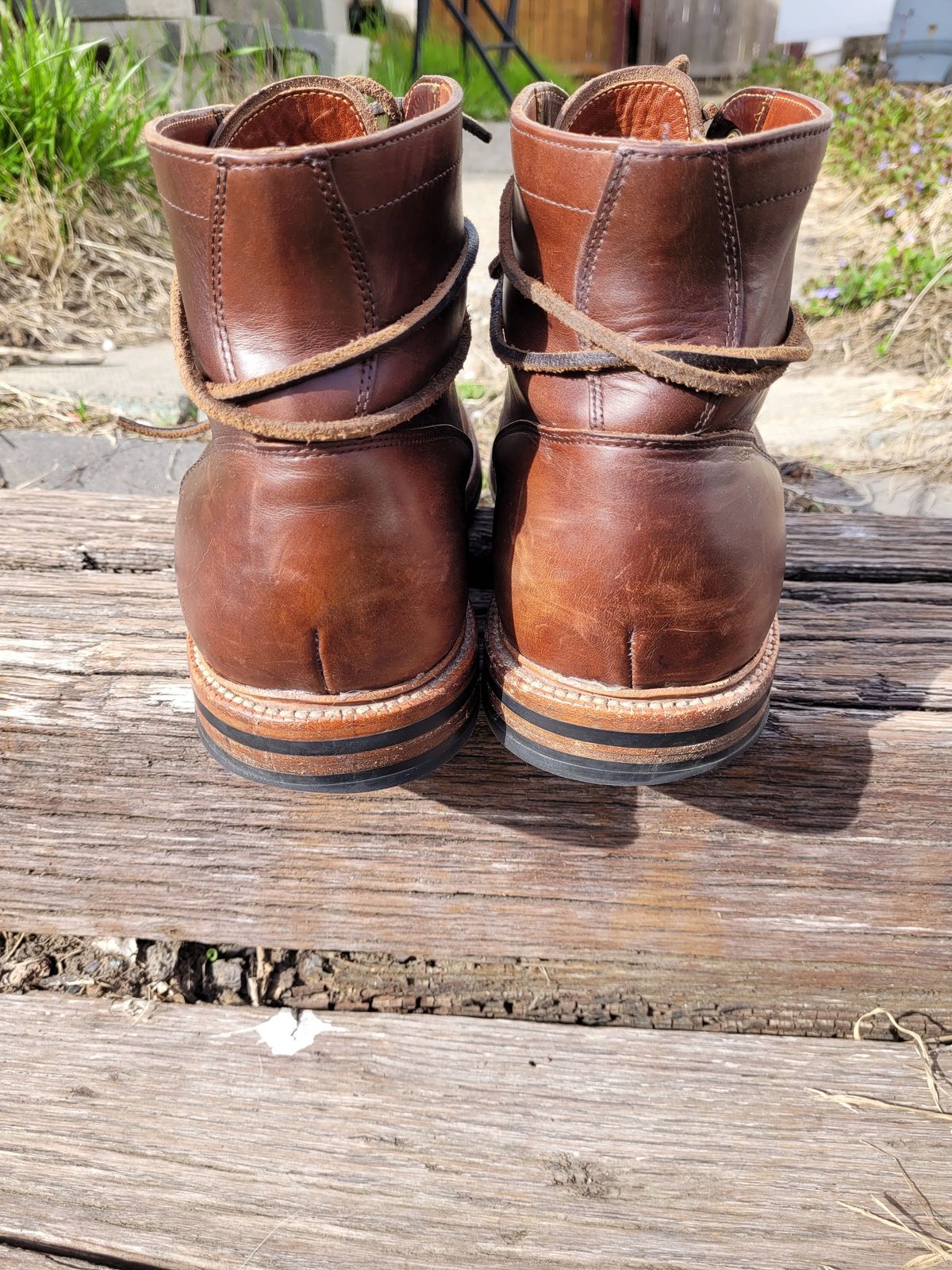 Photo by patinathunderdome on May 1, 2022 of the Grant Stone Diesel Boot in Horween Crimson Chromexcel.