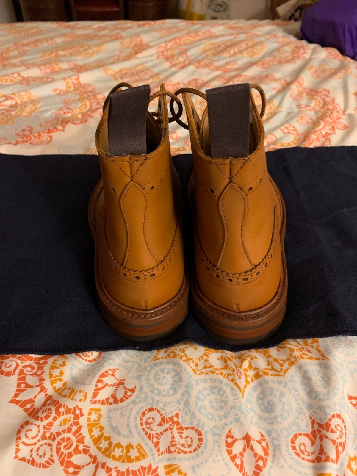 Photo by patinathunderdome on October 1, 2021 of the Tricker's Stow Country Boot in C-Shade Tan.
