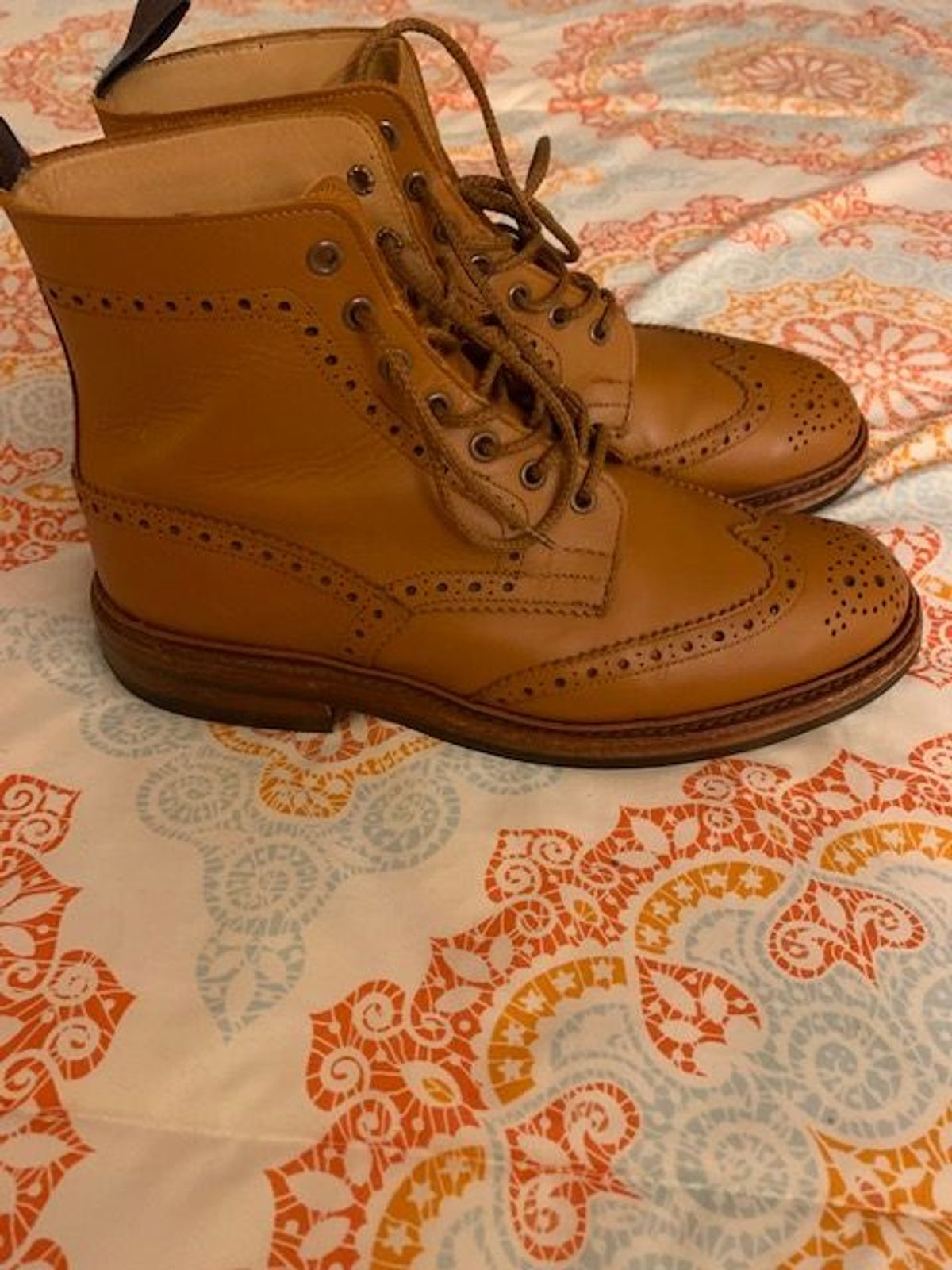 Photo by patinathunderdome on November 5, 2021 of the Tricker's Stow Country Boot in C-Shade Tan.