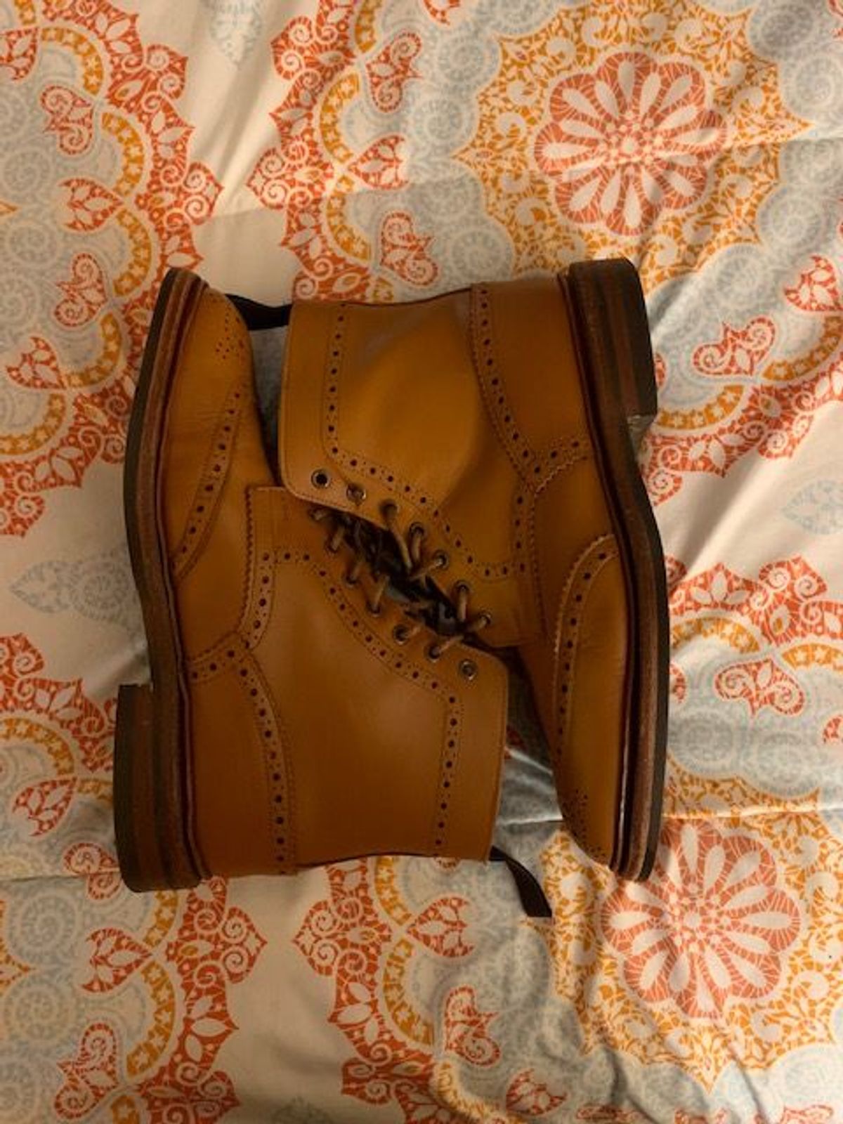 Photo by patinathunderdome on November 5, 2021 of the Tricker's Stow Country Boot in C-Shade Tan.