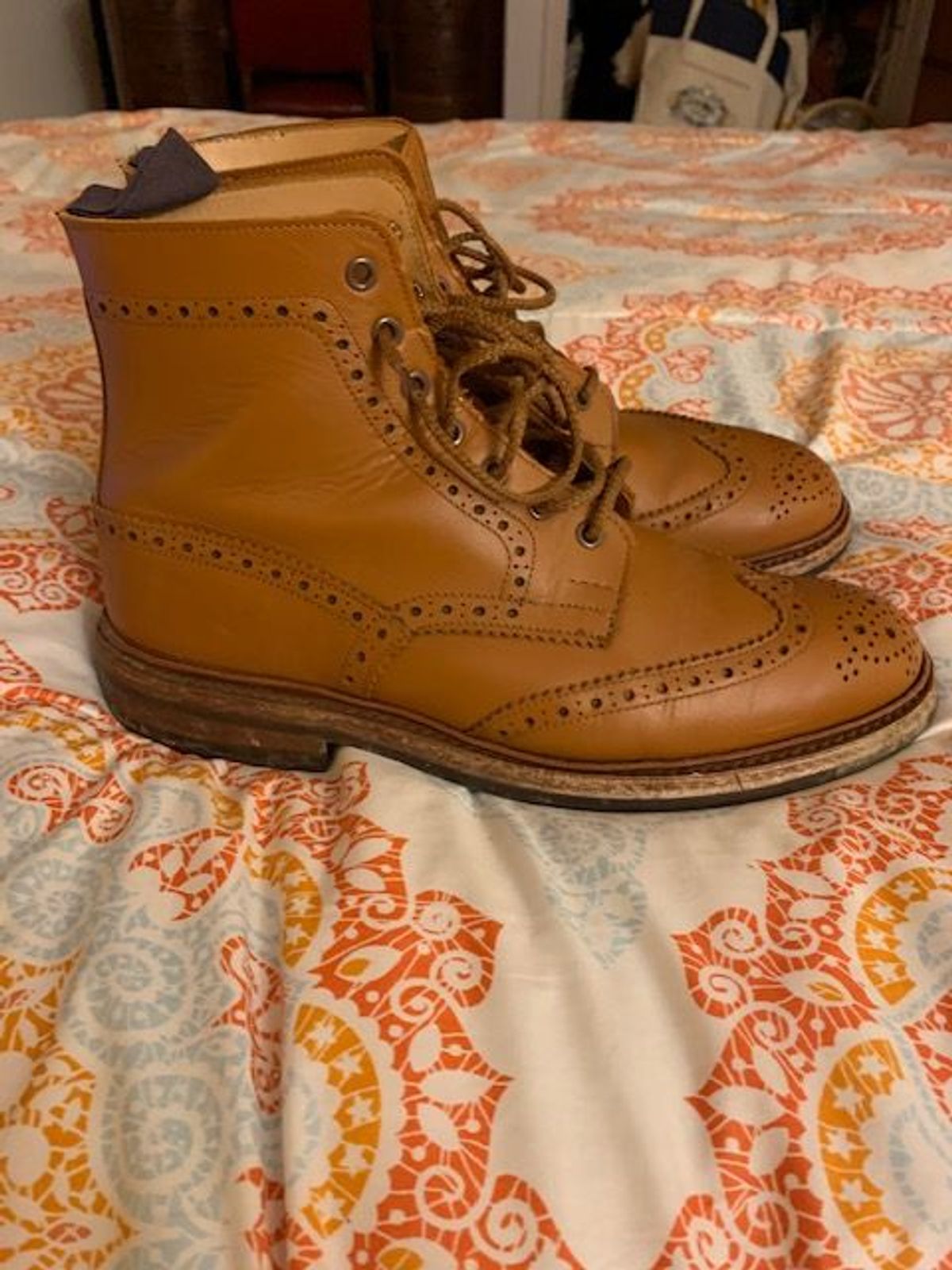 Photo by patinathunderdome on January 3, 2022 of the Tricker's Stow Country Boot in C-Shade Tan.