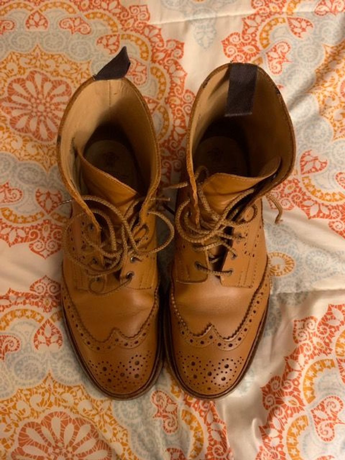 Photo by patinathunderdome on January 3, 2022 of the Tricker's Stow Country Boot in C-Shade Tan.
