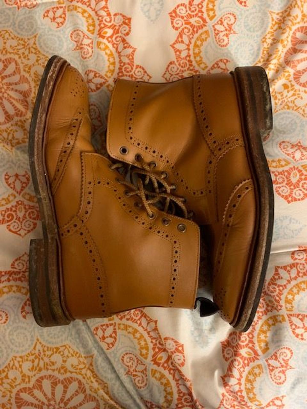 Photo by patinathunderdome on January 3, 2022 of the Tricker's Stow Country Boot in C-Shade Tan.