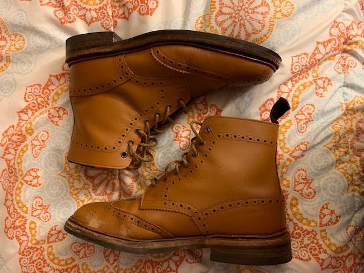 Photo by patinathunderdome on February 6, 2022 of the Tricker's Stow Country Boot in C-Shade Tan.