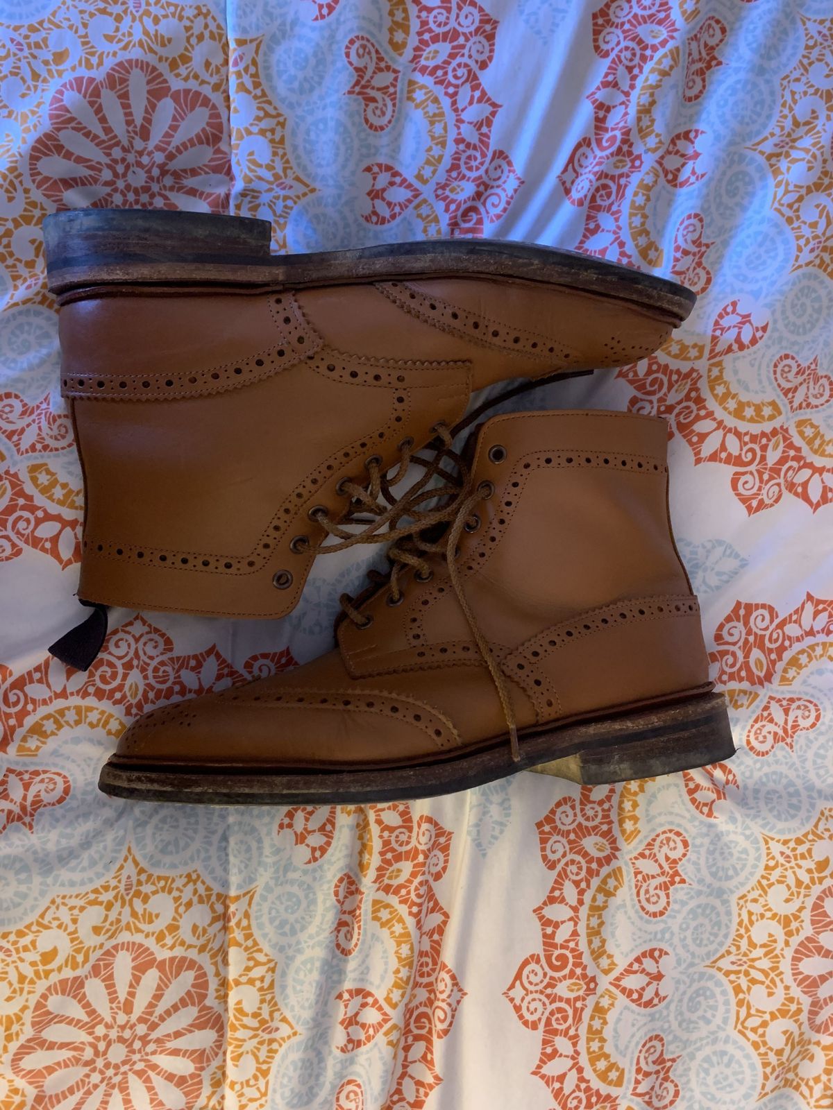 Photo by patinathunderdome on March 4, 2022 of the Tricker's Stow Country Boot in C-Shade Tan.