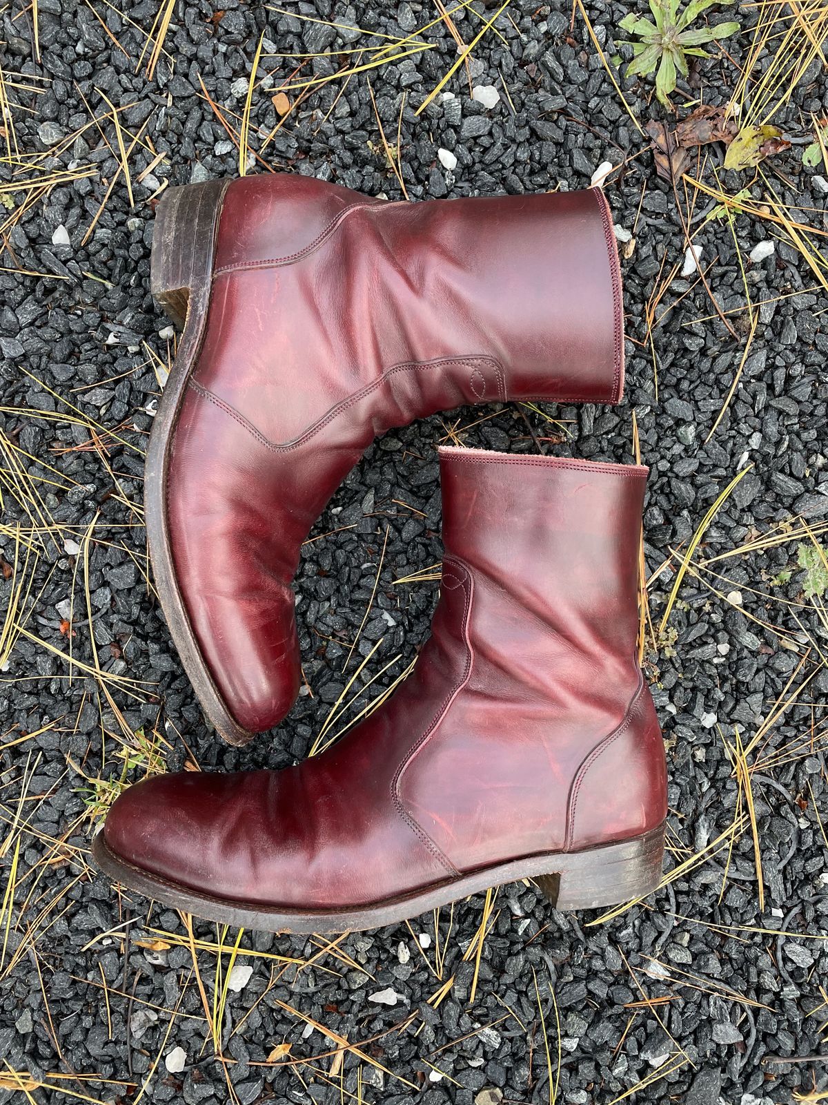 Photo by patinathunderdome on November 2, 2021 of the Hark Weber Zip Boot in Horween Color 8 Chromexcel.