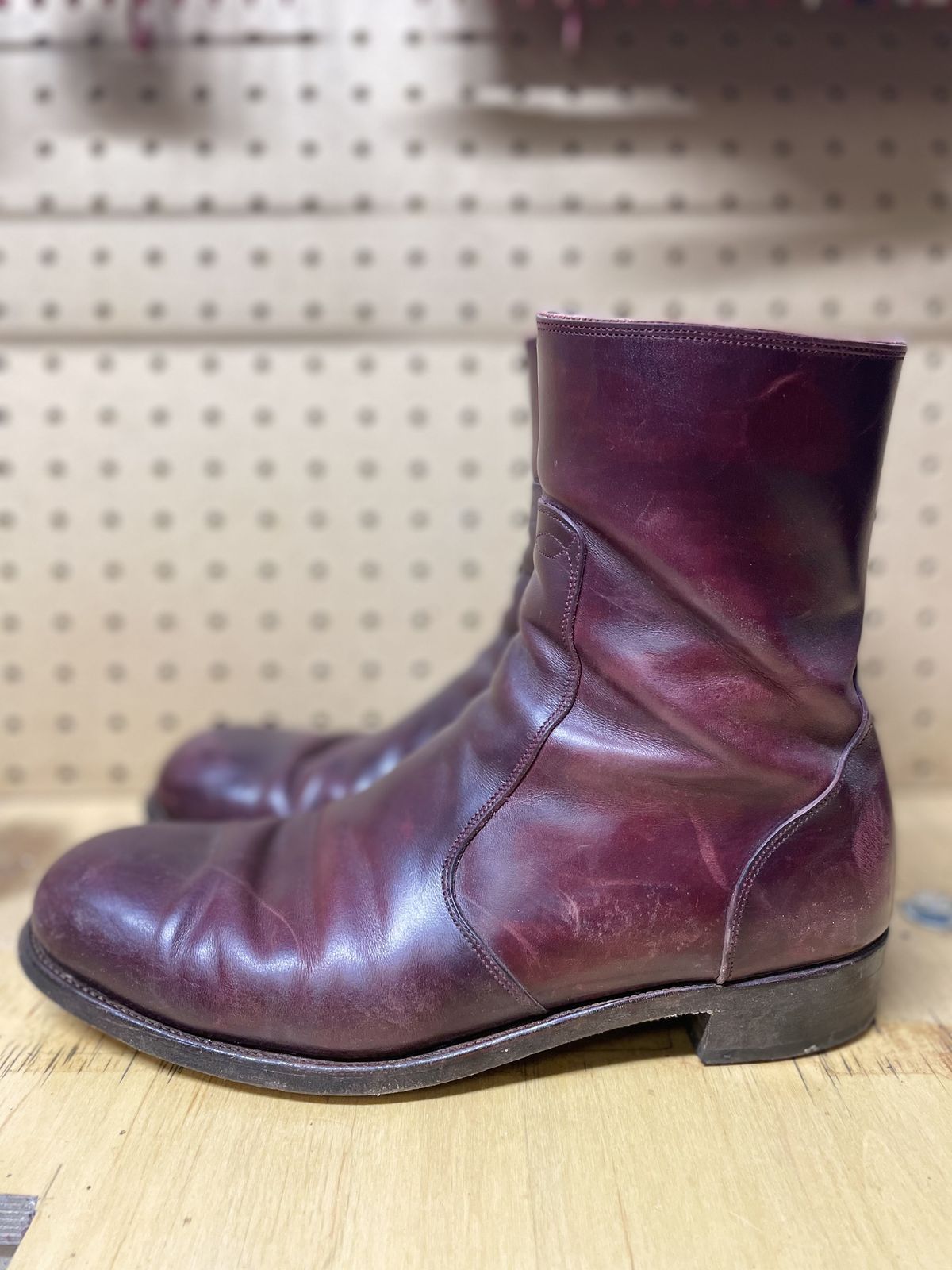 Photo by patinathunderdome on December 1, 2021 of the Hark Weber Zip Boot in Horween Color 8 Chromexcel.