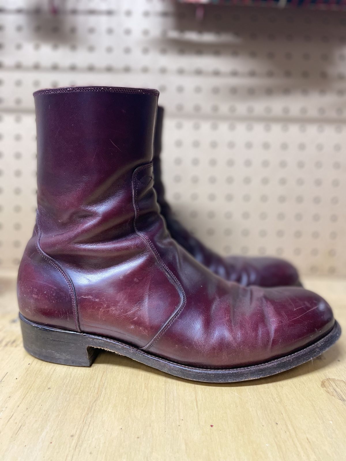 Photo by patinathunderdome on December 1, 2021 of the Hark Weber Zip Boot in Horween Color 8 Chromexcel.