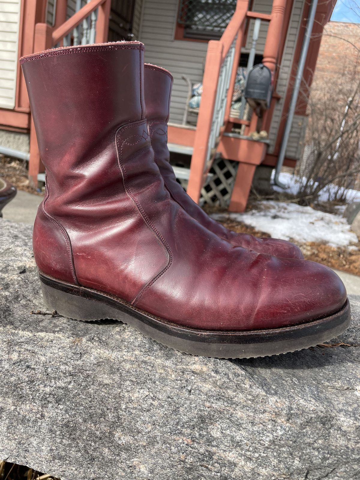 Photo by patinathunderdome on March 2, 2022 of the Hark Weber Zip Boot in Horween Color 8 Chromexcel.