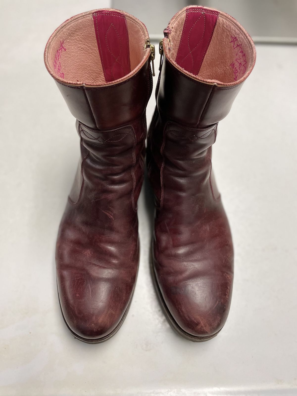 Photo by patinathunderdome on April 5, 2022 of the Hark Weber Zip Boot in Horween Color 8 Chromexcel.