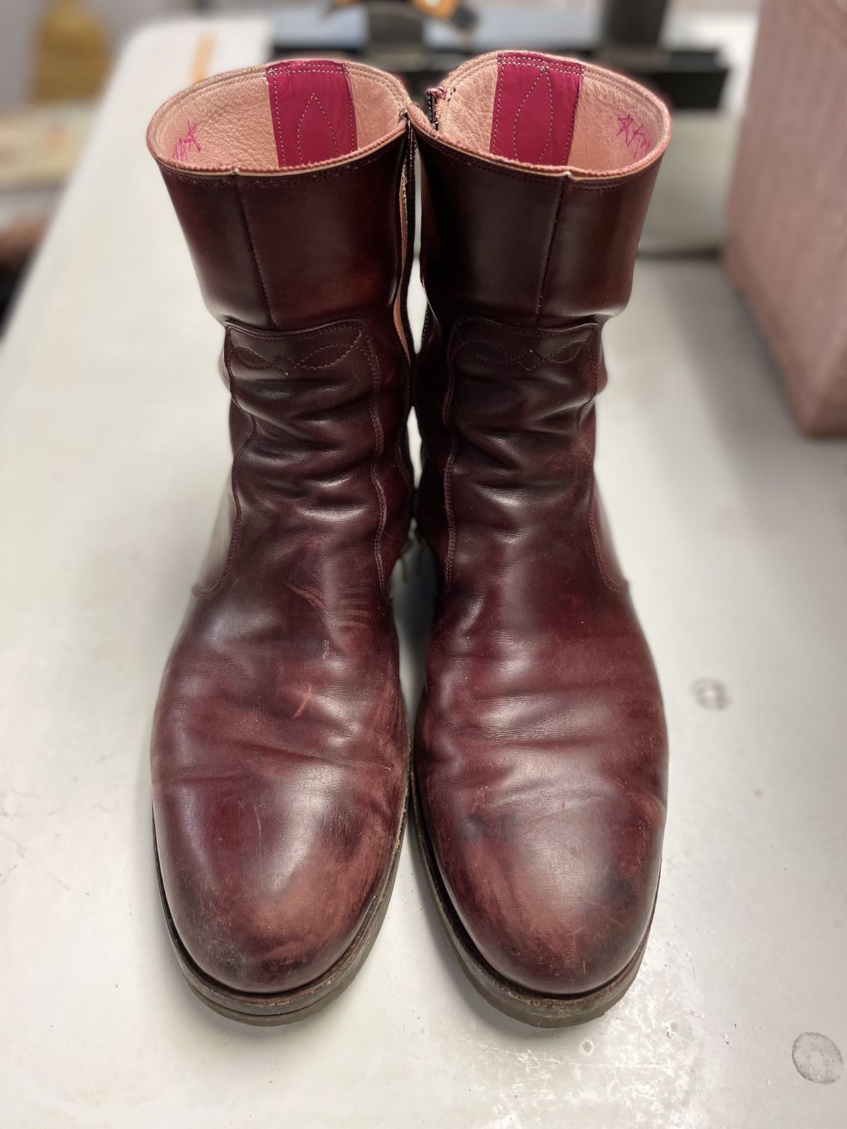 Photo by patinathunderdome on May 4, 2022 of the Hark Weber Zip Boot in Horween Color 8 Chromexcel.