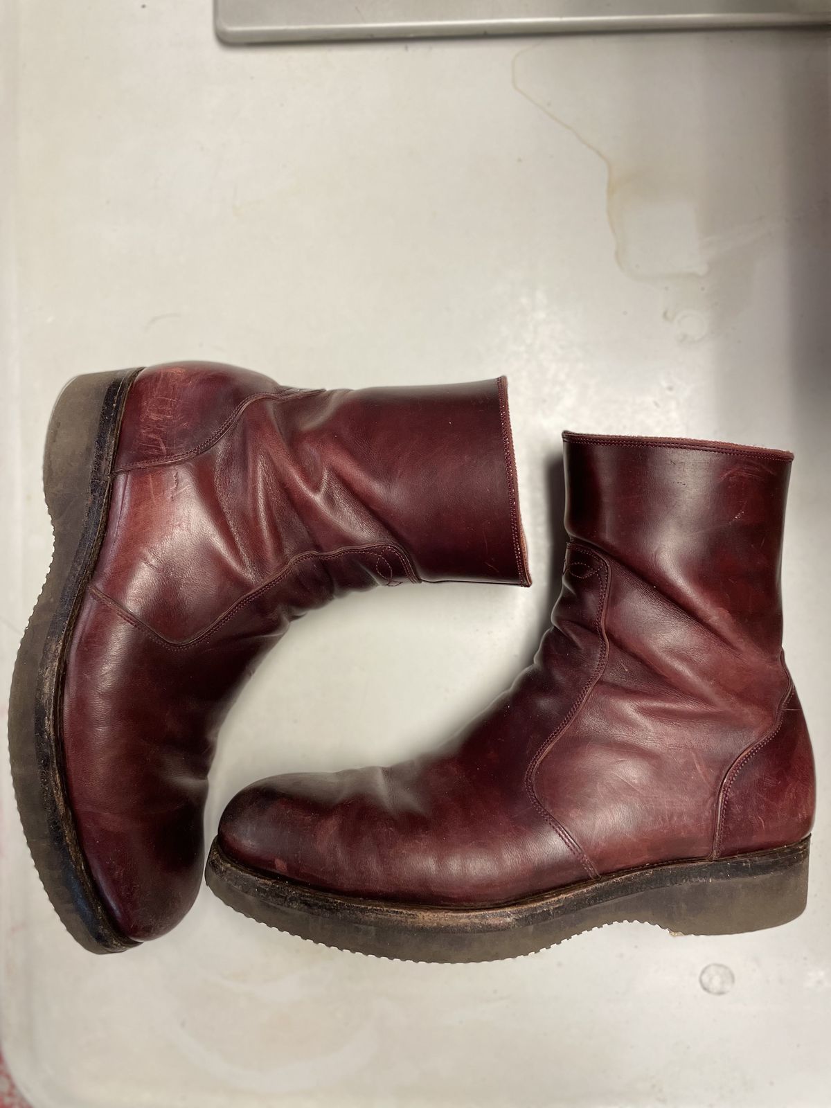 Photo by patinathunderdome on May 4, 2022 of the Hark Weber Zip Boot in Horween Color 8 Chromexcel.