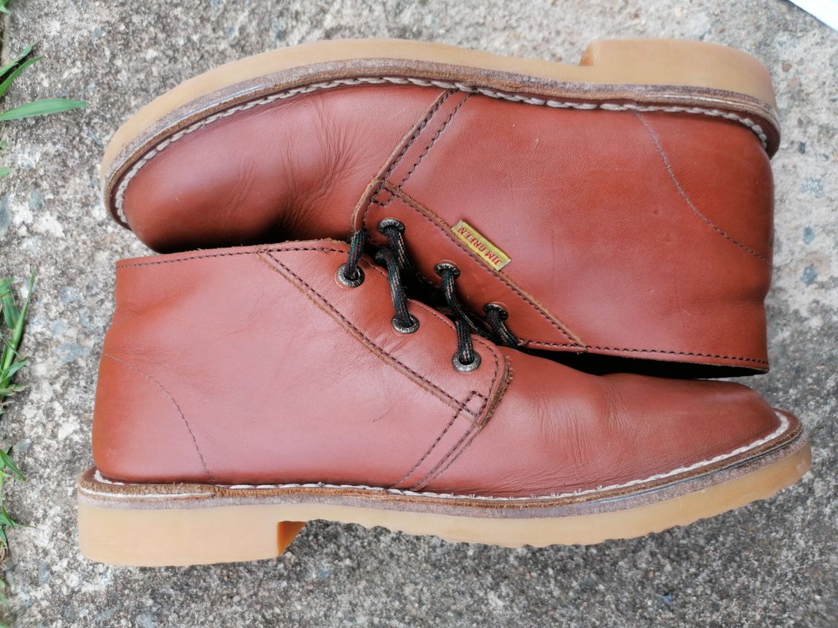 Photo by patinathunderdome on December 1, 2021 of the Jim Green Vellie in Tan Full Grain.