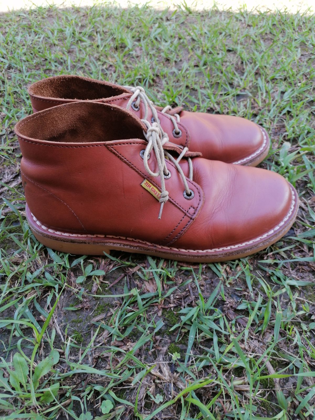 Photo by patinathunderdome on January 1, 2022 of the Jim Green Vellie in Tan Full Grain.