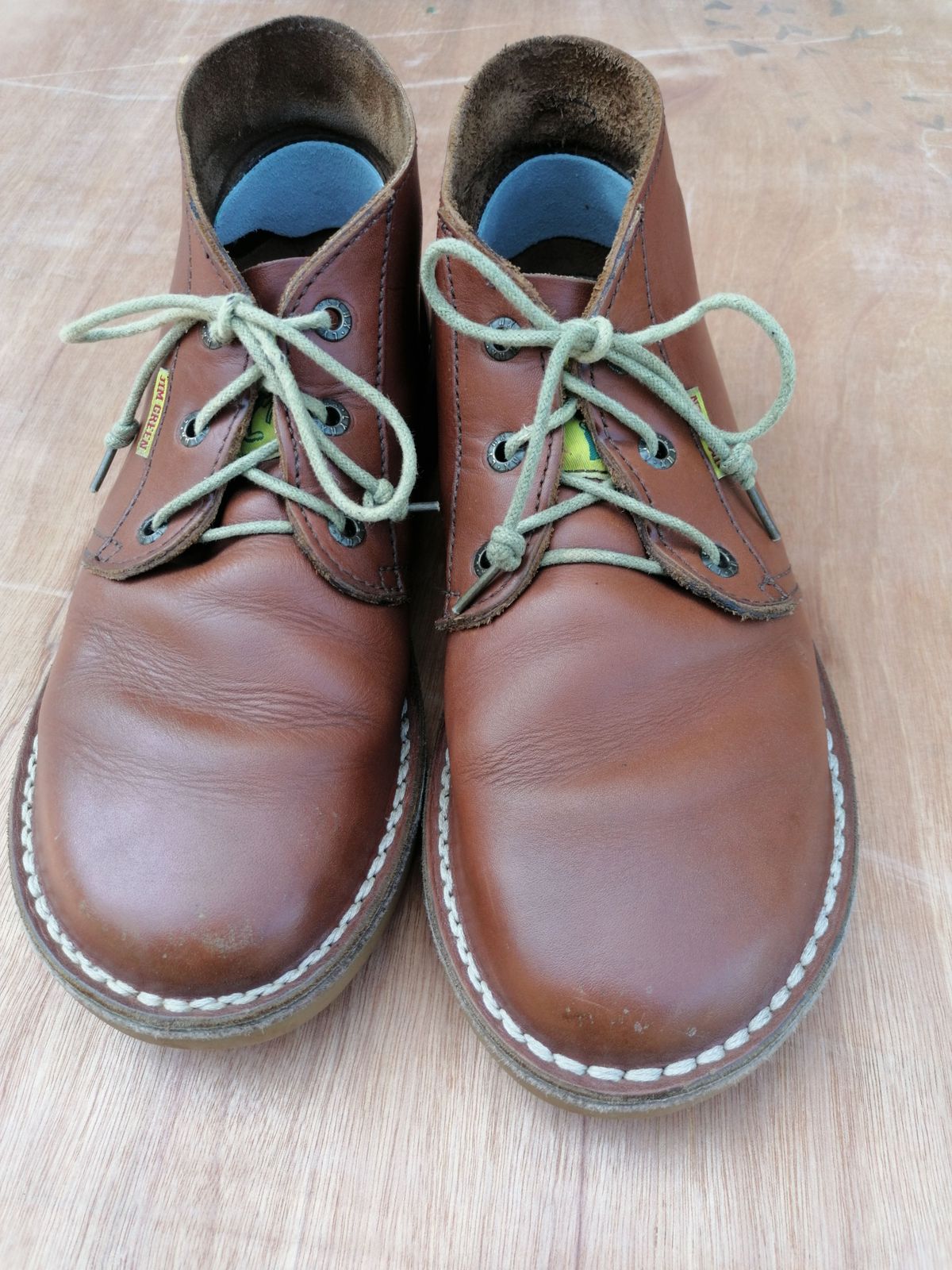 Photo by patinathunderdome on February 1, 2022 of the Jim Green Vellie in Tan Full Grain.