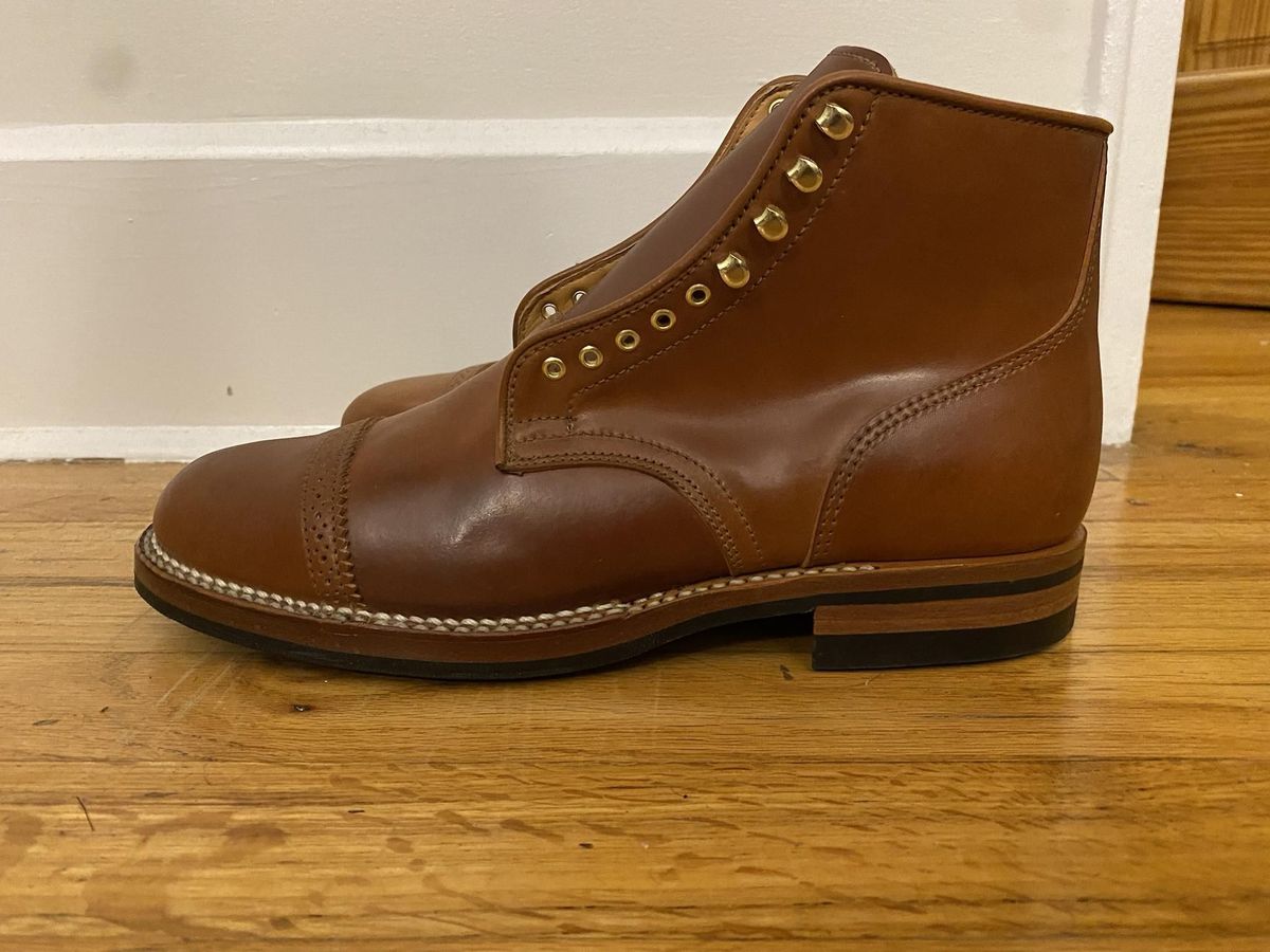 Photo by patinathunderdome on October 6, 2021 of the Viberg Service Boot in Horween Natural Shell Cordovan.