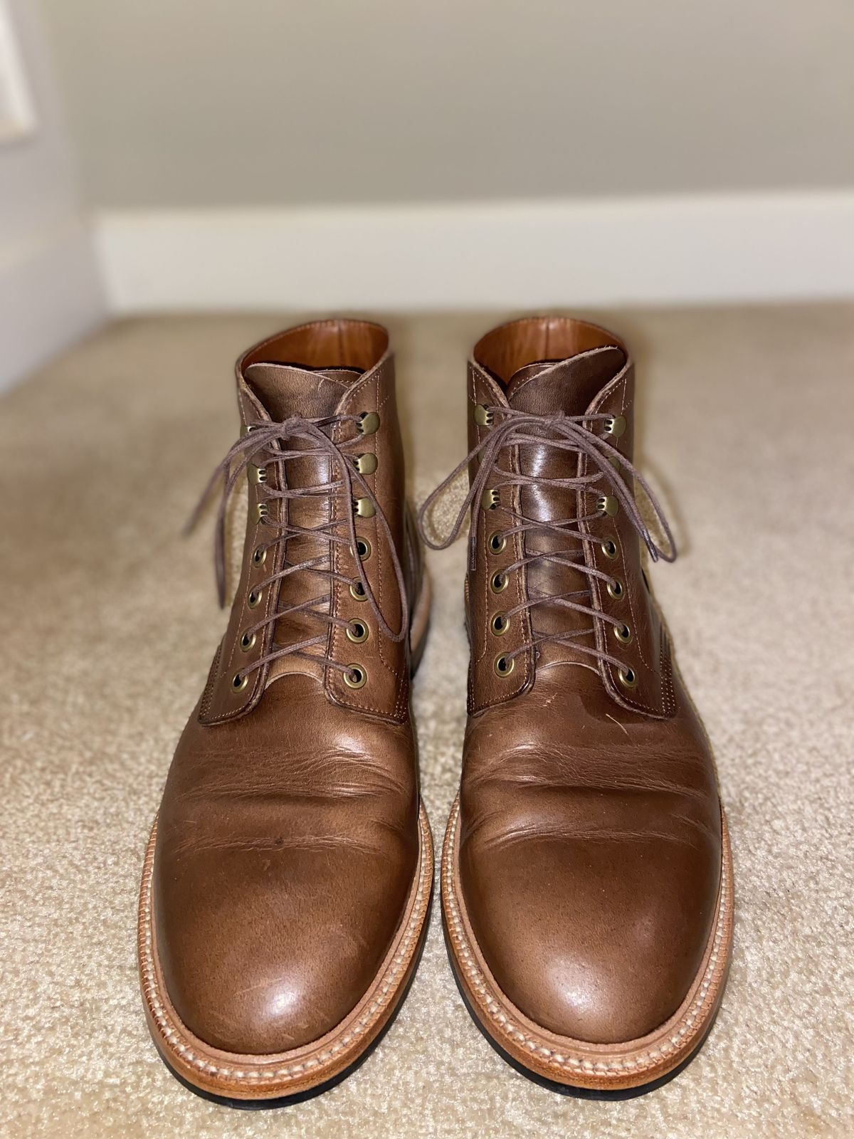 Photo by patinathunderdome on November 5, 2021 of the Grant Stone Diesel Boot in Horween Dune Chromexcel.