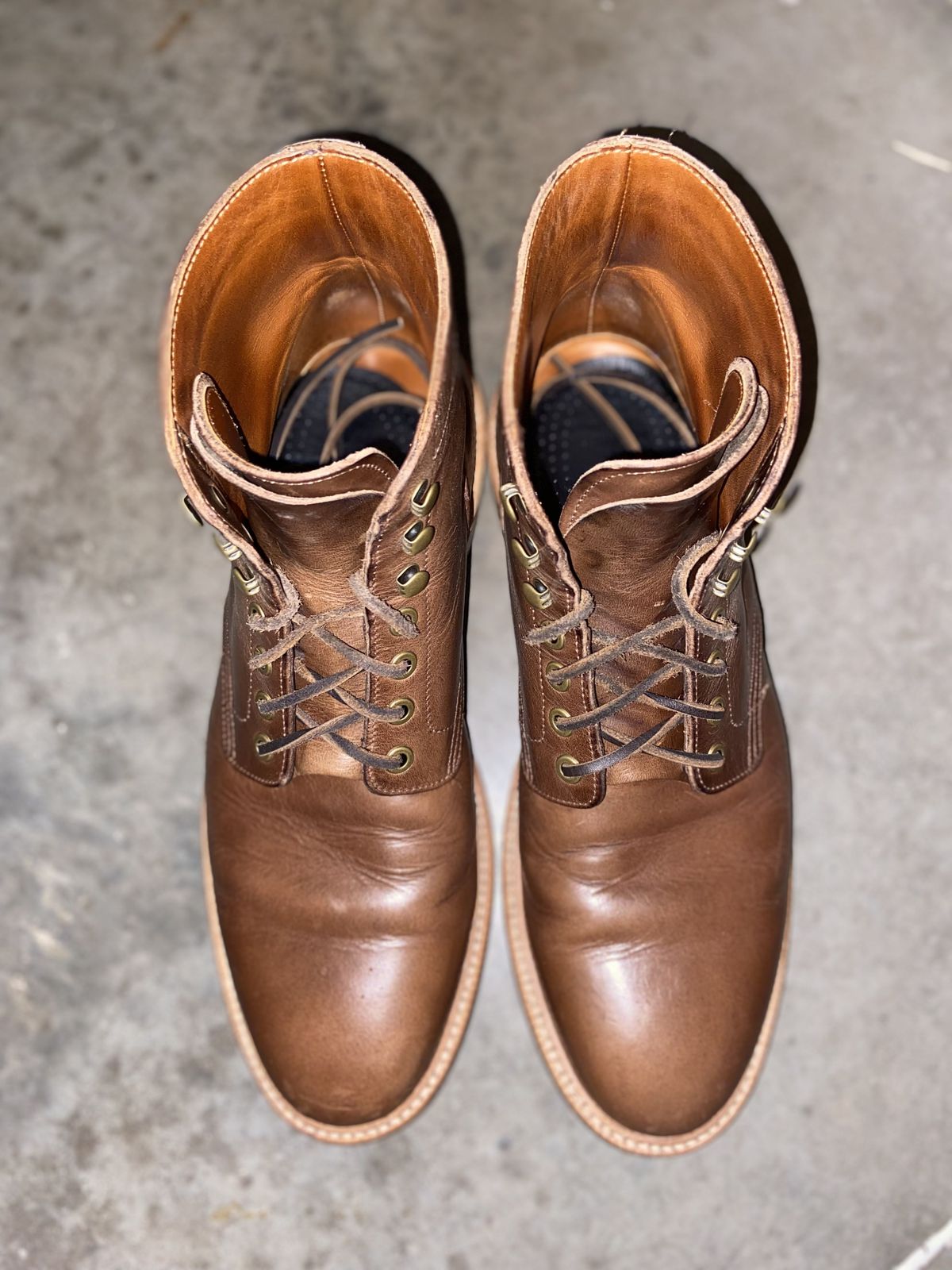 Photo by patinathunderdome on January 6, 2022 of the Grant Stone Diesel Boot in Horween Dune Chromexcel.