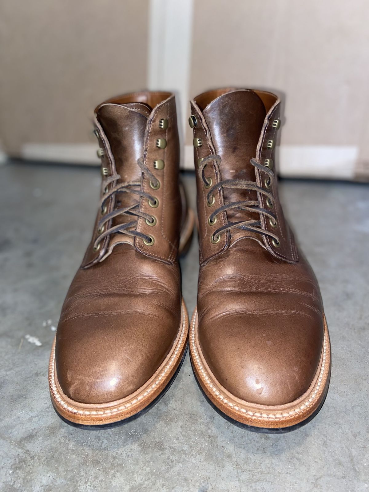 Photo by patinathunderdome on January 6, 2022 of the Grant Stone Diesel Boot in Horween Dune Chromexcel.