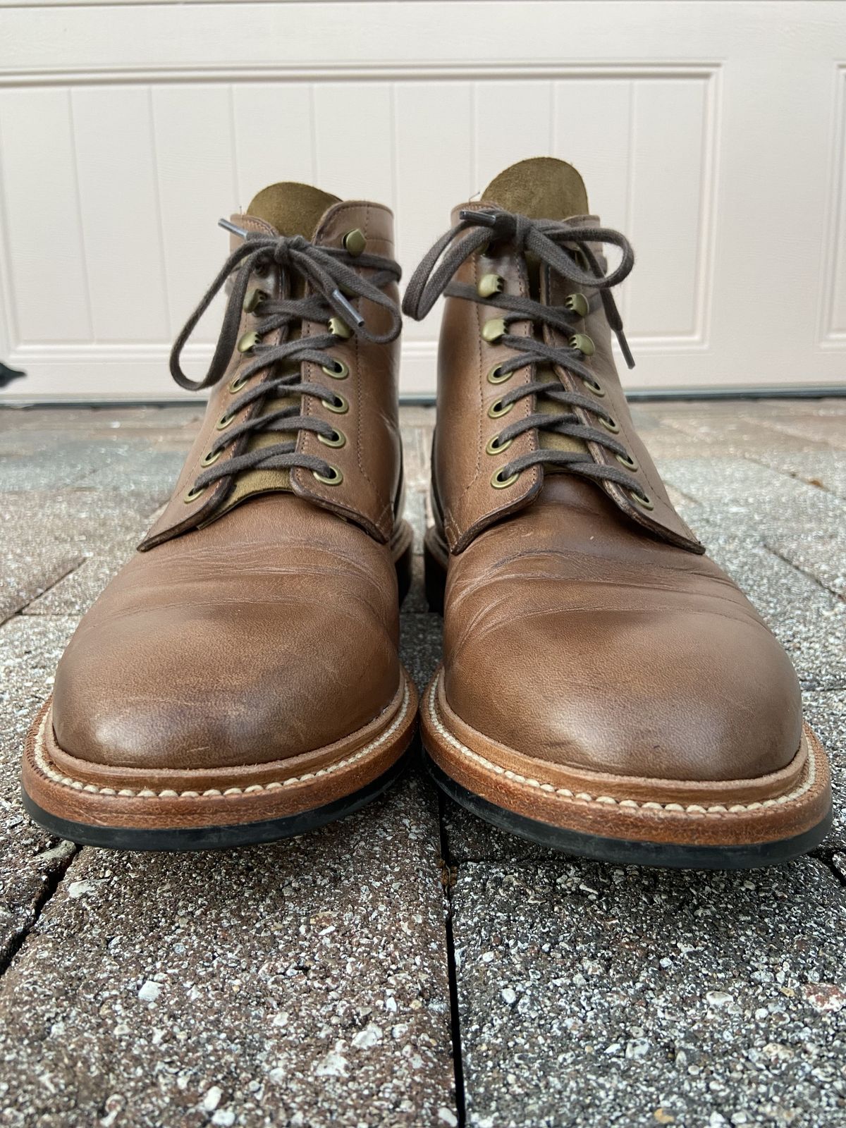 Photo by patinathunderdome on March 5, 2022 of the Grant Stone Diesel Boot in Horween Dune Chromexcel.