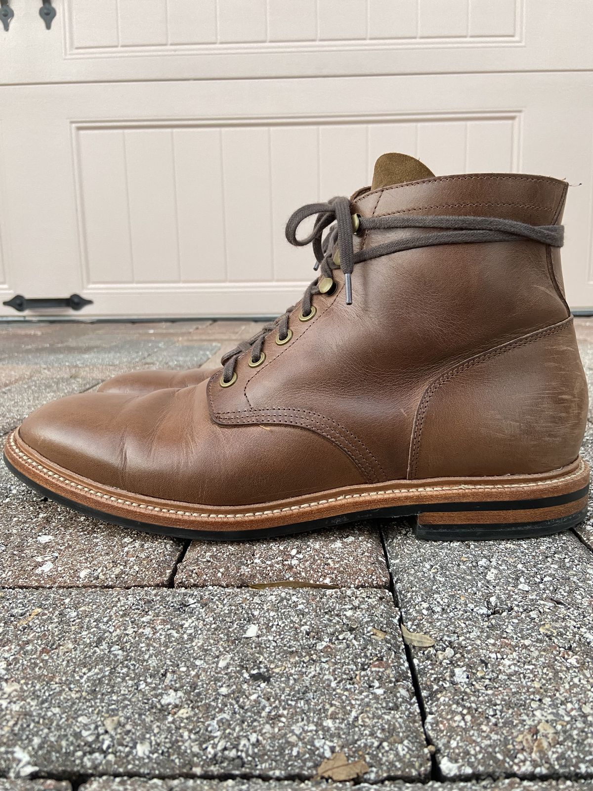 Photo by patinathunderdome on March 5, 2022 of the Grant Stone Diesel Boot in Horween Dune Chromexcel.