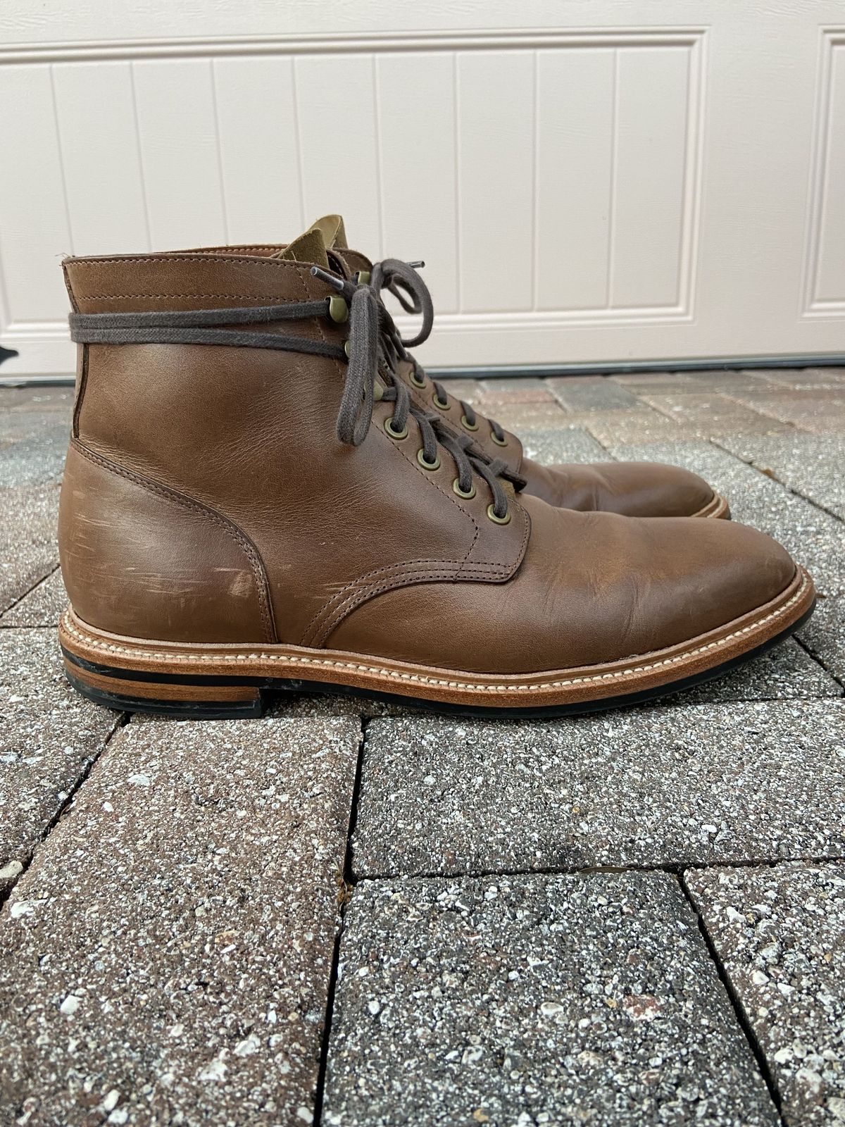 Photo by patinathunderdome on March 5, 2022 of the Grant Stone Diesel Boot in Horween Dune Chromexcel.