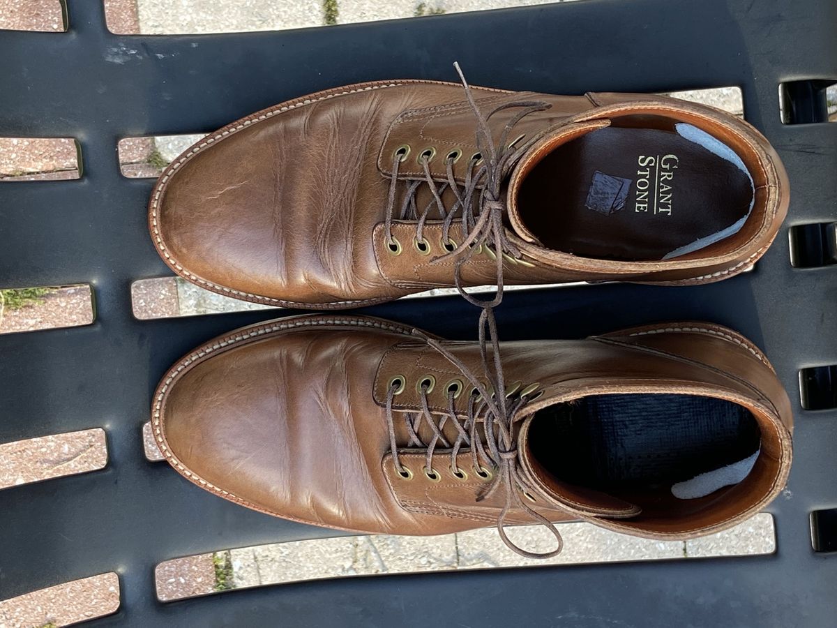 Photo by patinathunderdome on May 4, 2022 of the Grant Stone Diesel Boot in Horween Dune Chromexcel.