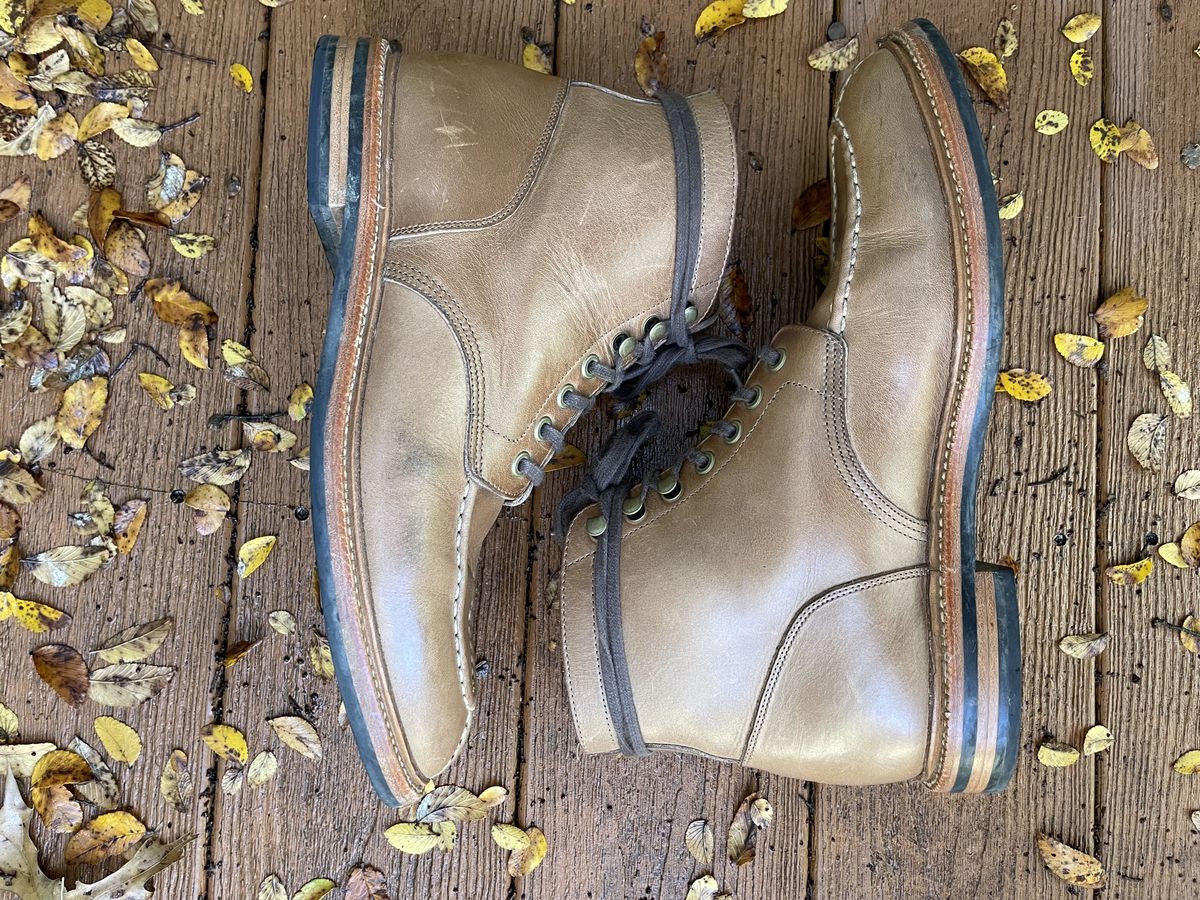 Photo by patinathunderdome on December 3, 2021 of the Grant Stone Ottawa Boot in Horween Dune Chromexcel.