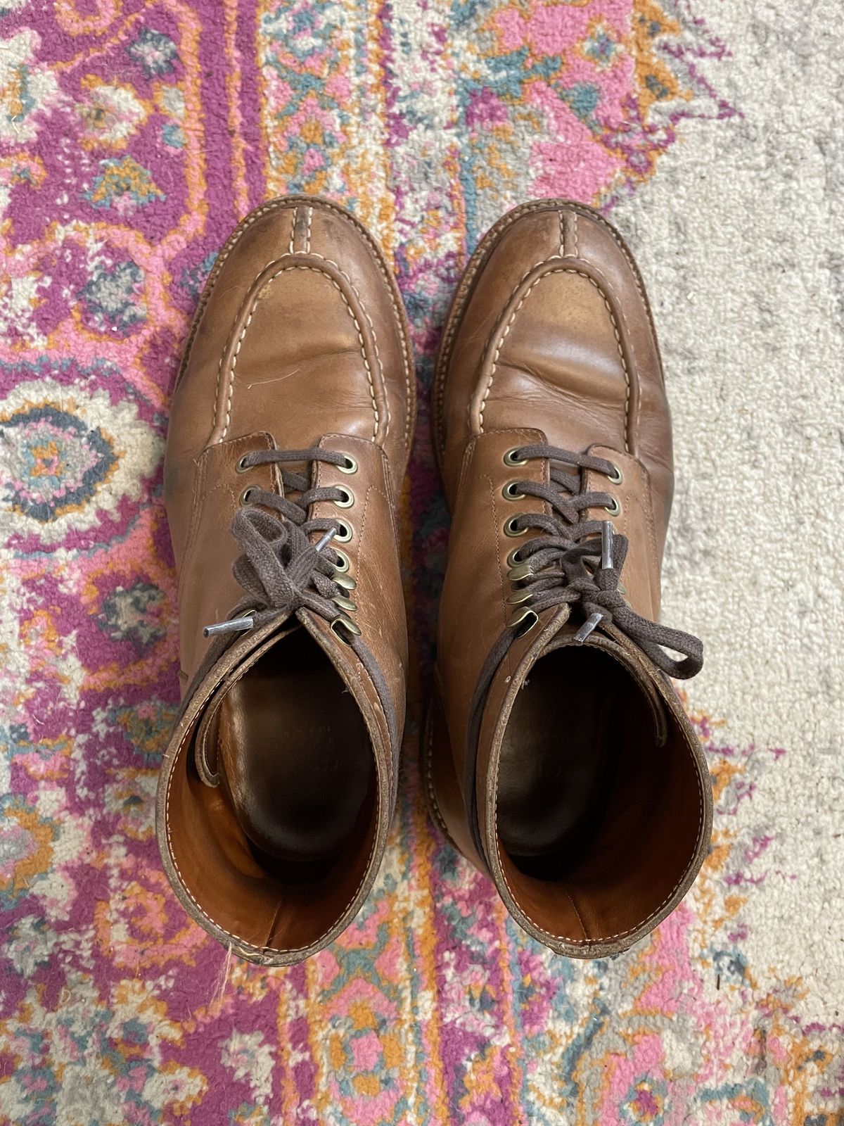 Photo by patinathunderdome on February 5, 2022 of the Grant Stone Ottawa Boot in Horween Dune Chromexcel.