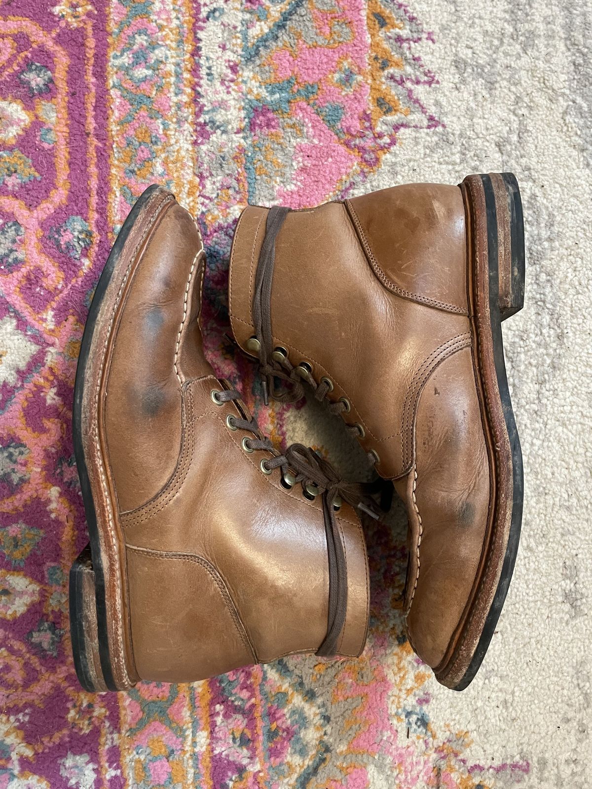 Photo by patinathunderdome on February 5, 2022 of the Grant Stone Ottawa Boot in Horween Dune Chromexcel.