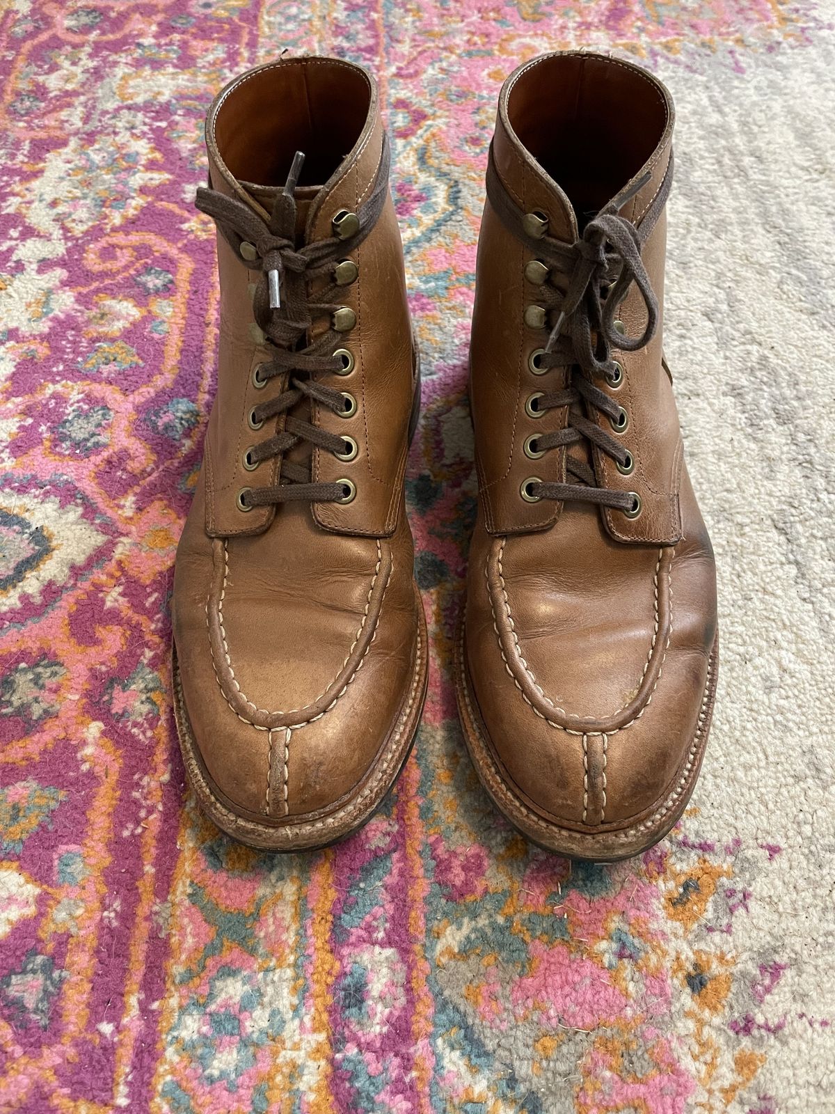 Photo by patinathunderdome on February 5, 2022 of the Grant Stone Ottawa Boot in Horween Dune Chromexcel.