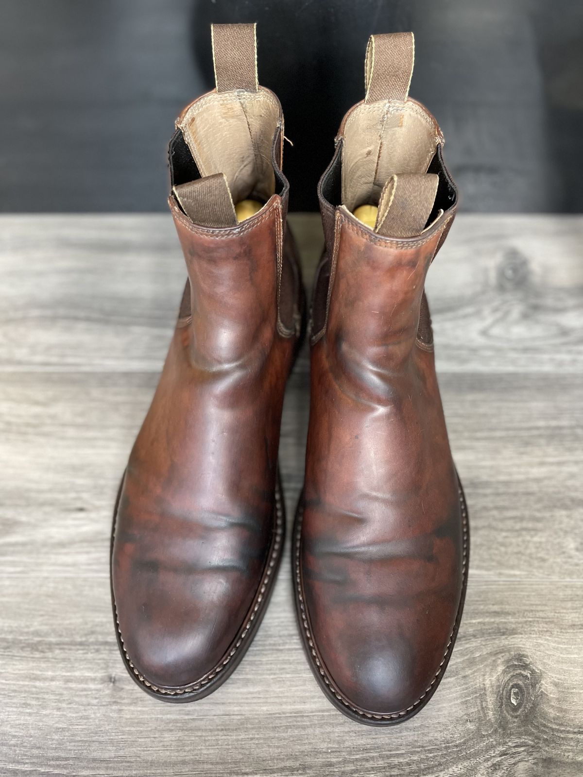 Photo by patinathunderdome on May 6, 2022 of the Taylor Stitch Ranch Boot in Rocado Whisky Shell Cordovan.