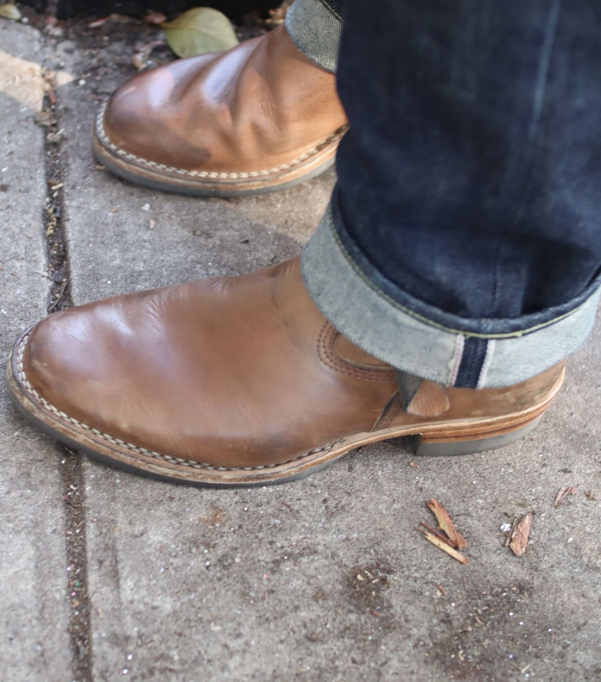 Photo by patinathunderdome on December 5, 2021 of the Wesco Mister Lou in Horween Natural Chromexcel.