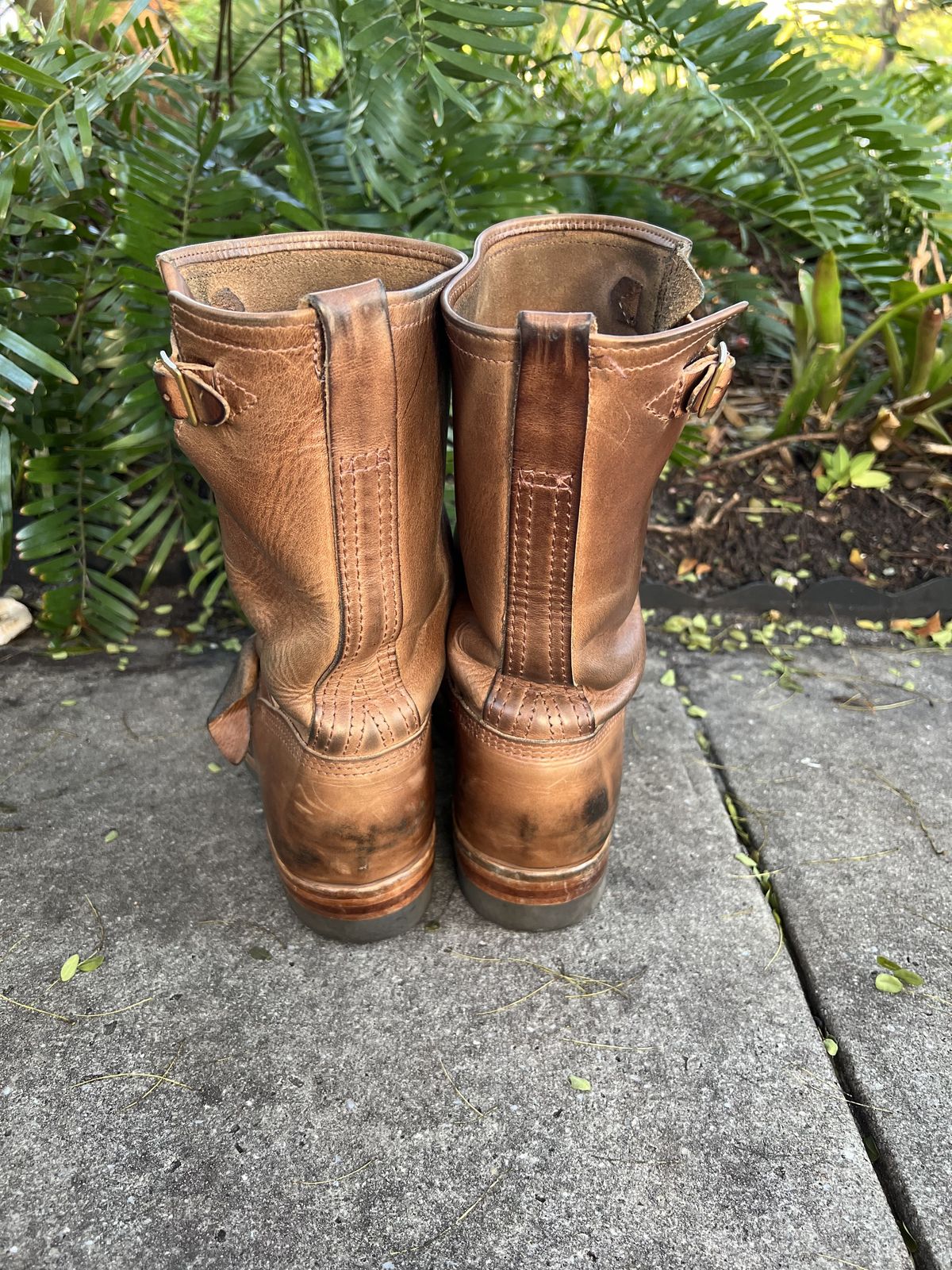Photo by patinathunderdome on February 4, 2022 of the Wesco Mister Lou in Horween Natural Chromexcel.