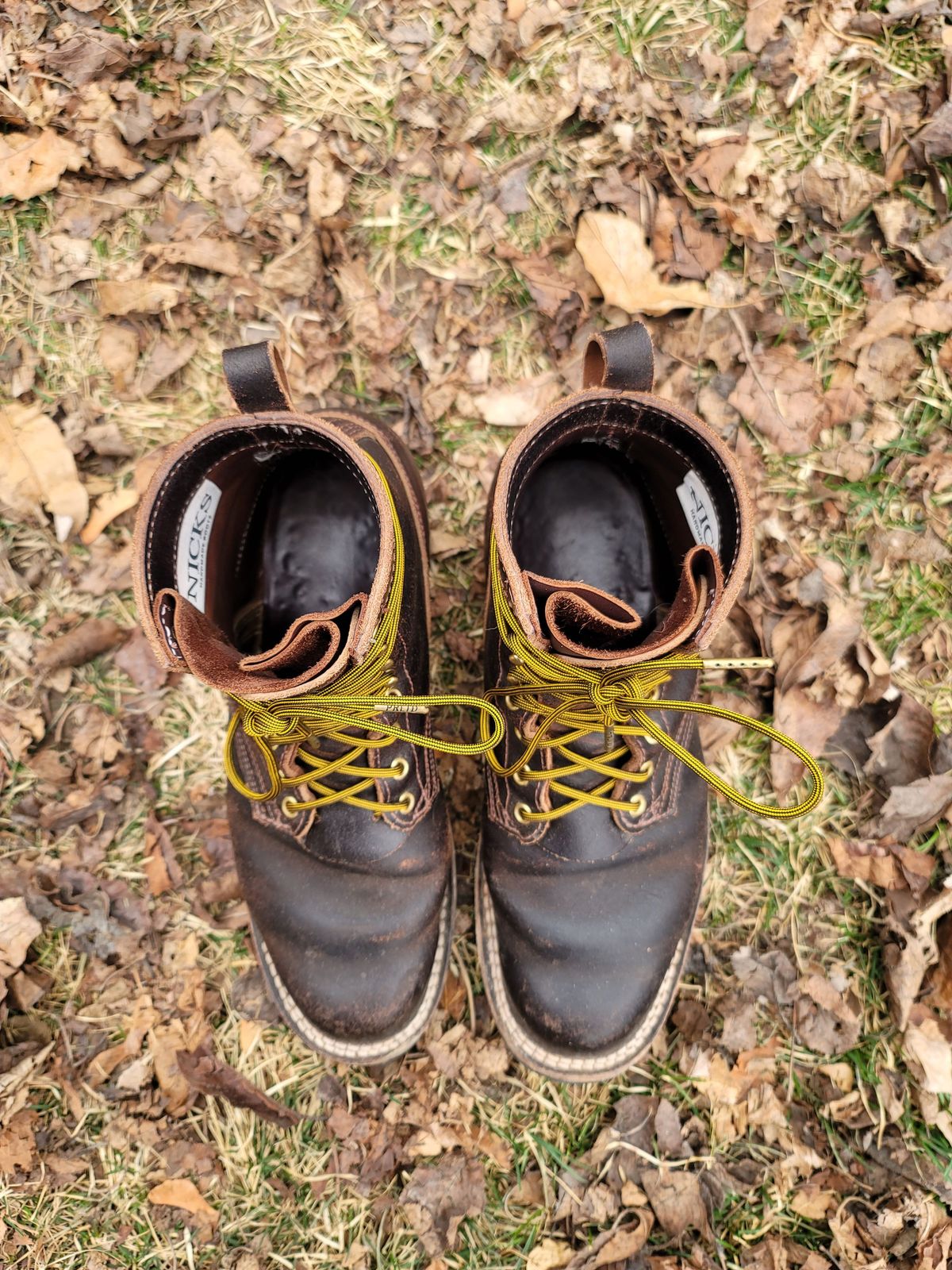 Photo by patinathunderdome on March 4, 2022 of the Nicks Urban Logger in Horween Brown Waxed Flesh.