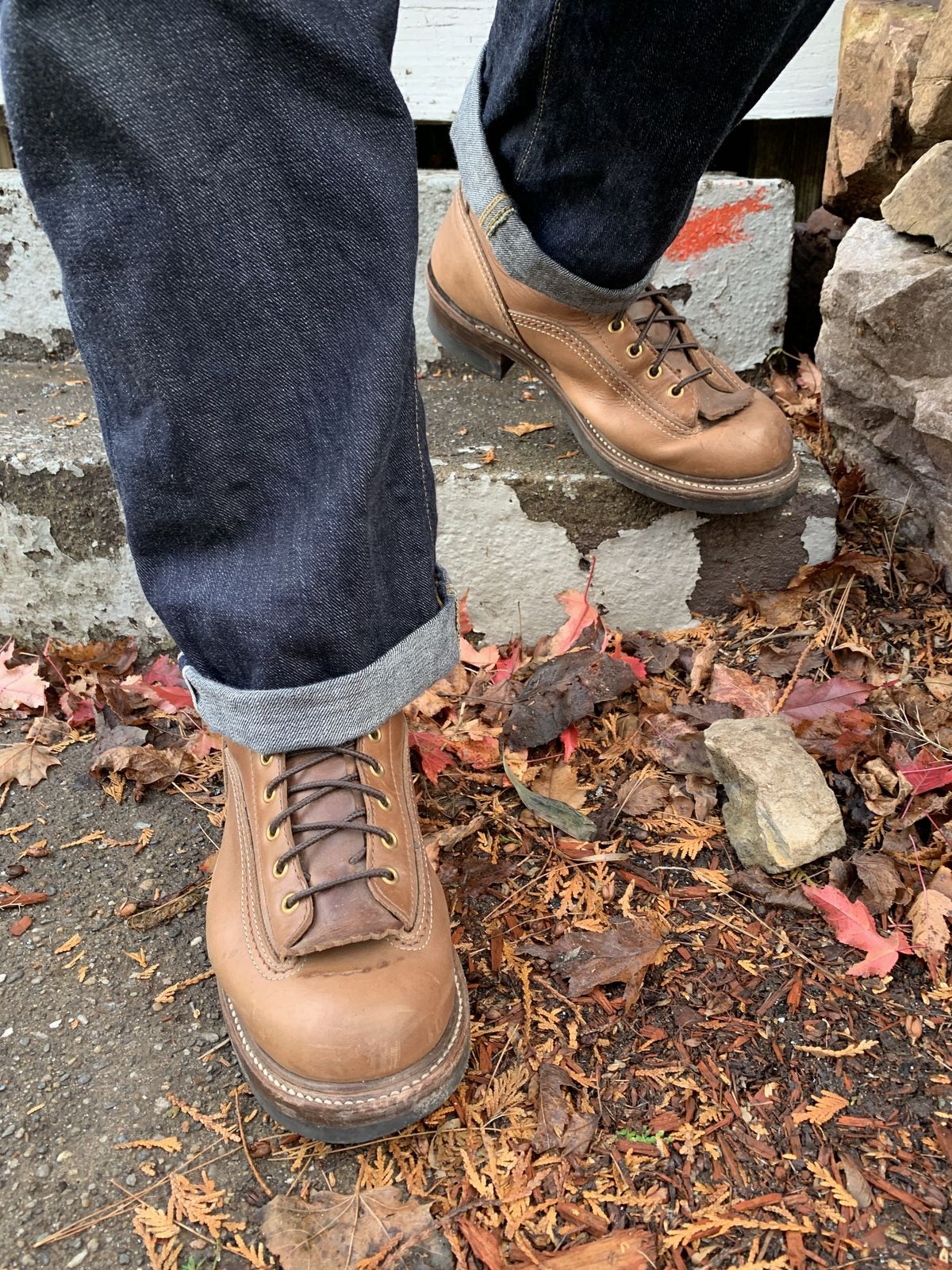 Photo by patinathunderdome on November 2, 2021 of the John Lofgren Donkey Puncher Boots in Horween Natural Bison.