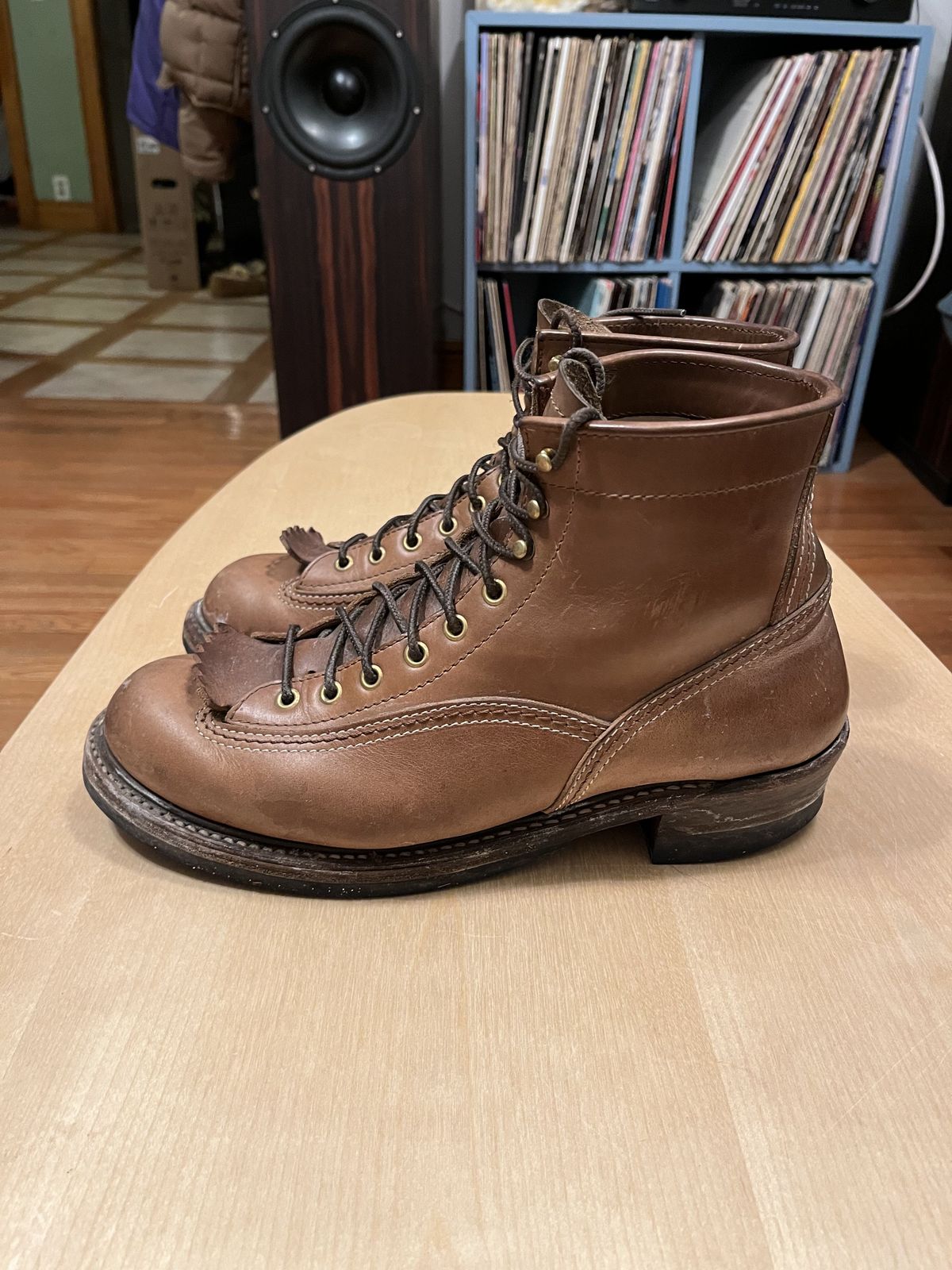 Photo by patinathunderdome on January 4, 2022 of the John Lofgren Donkey Puncher Boots in Horween Natural Bison.