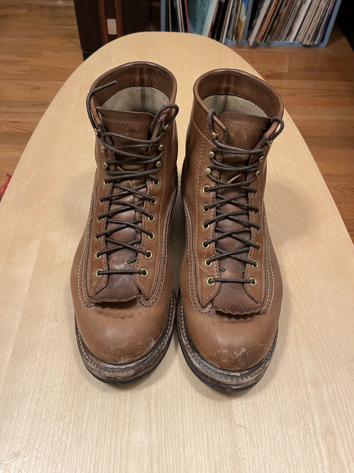 Photo by patinathunderdome on January 4, 2022 of the John Lofgren Donkey Puncher Boots in Horween Natural Bison.