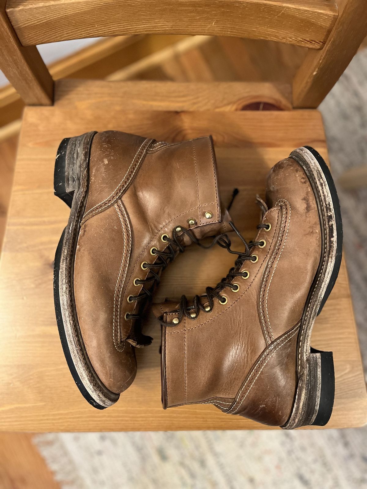 Photo by patinathunderdome on February 3, 2022 of the John Lofgren Donkey Puncher Boots in Horween Natural Bison.