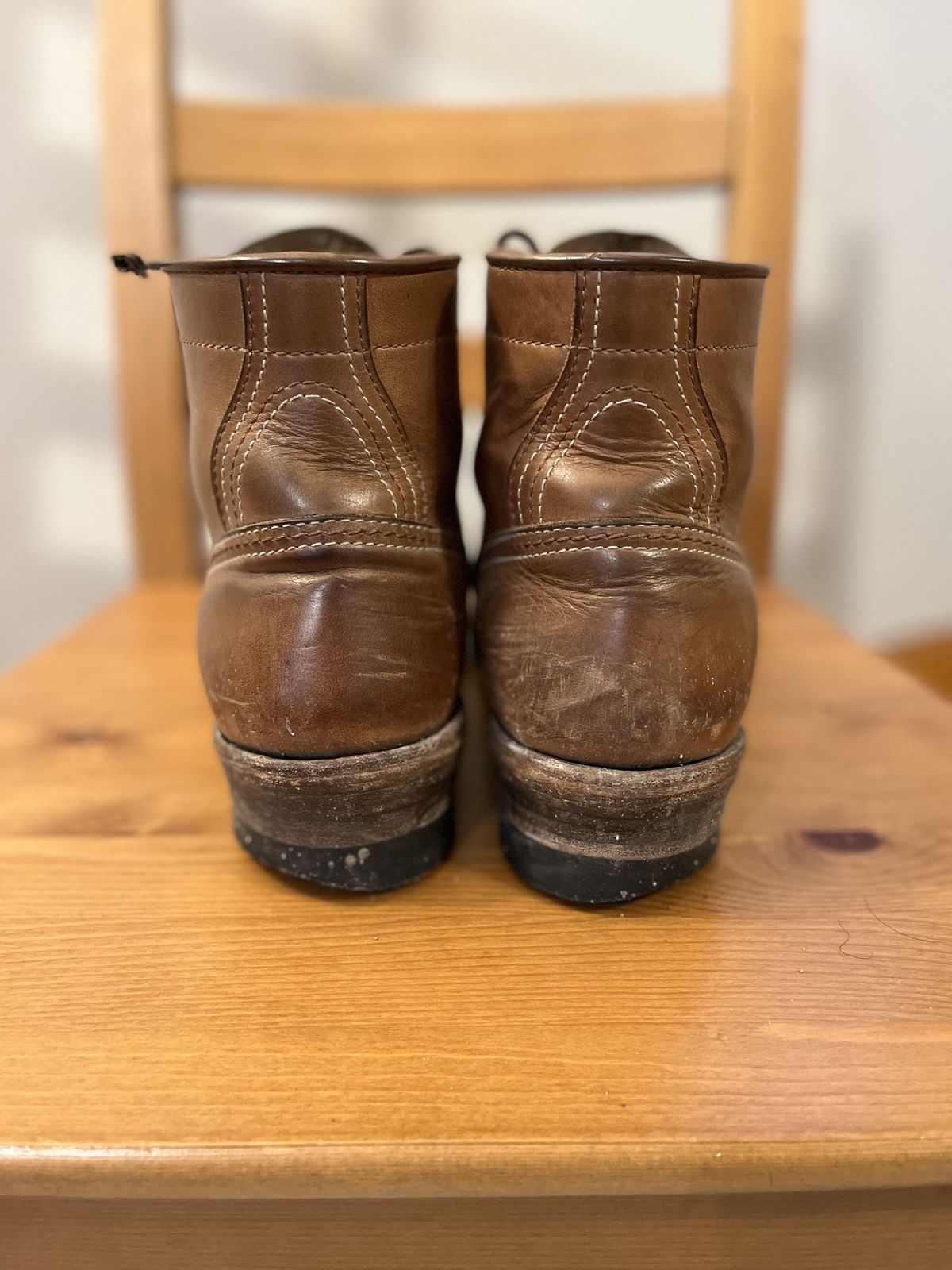 Photo by patinathunderdome on February 3, 2022 of the John Lofgren Donkey Puncher Boots in Horween Natural Bison.