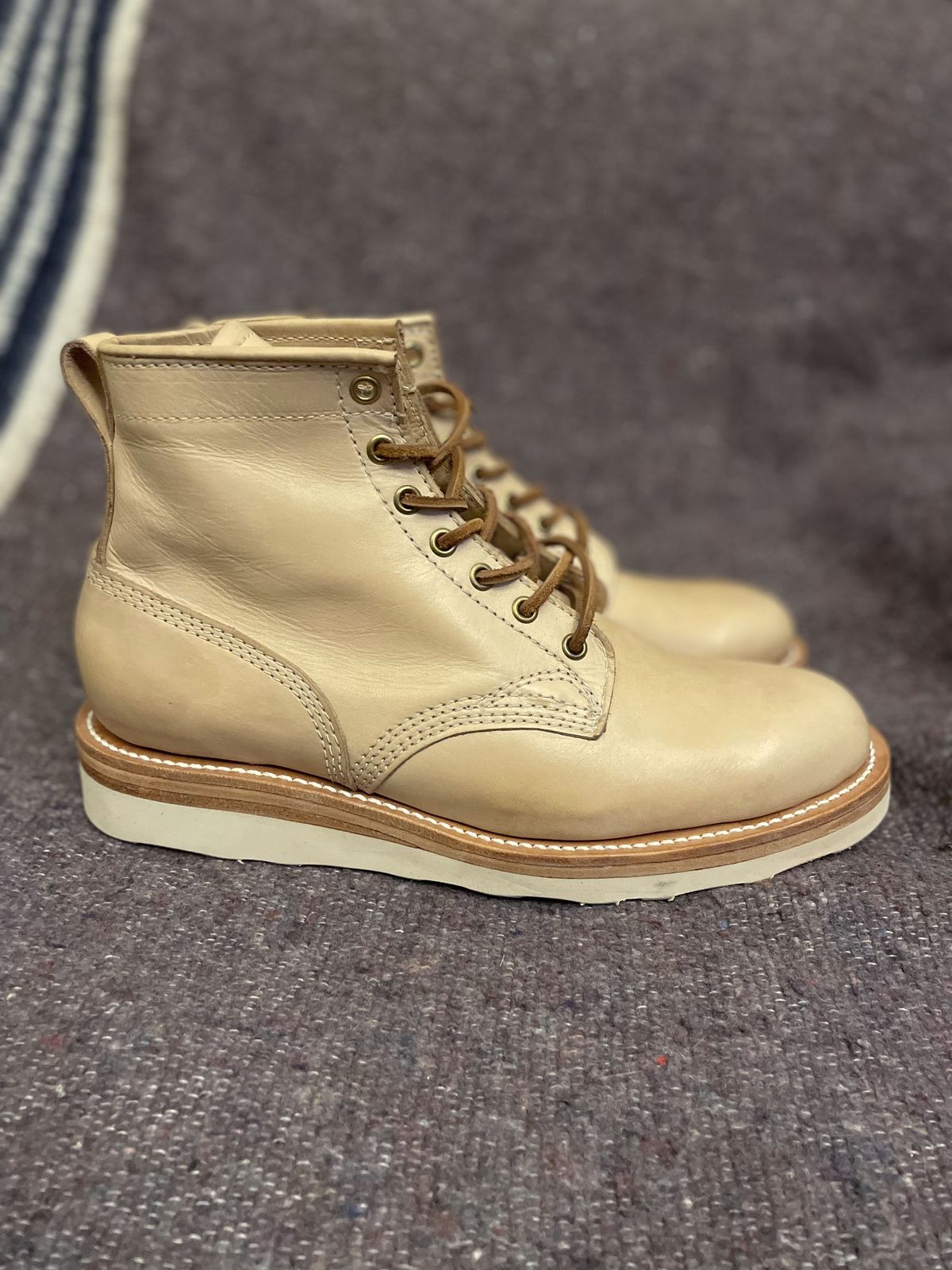 Photo by patinathunderdome on November 4, 2021 of the Self-Made Service Boot in Unknown Natural Veg Tan.