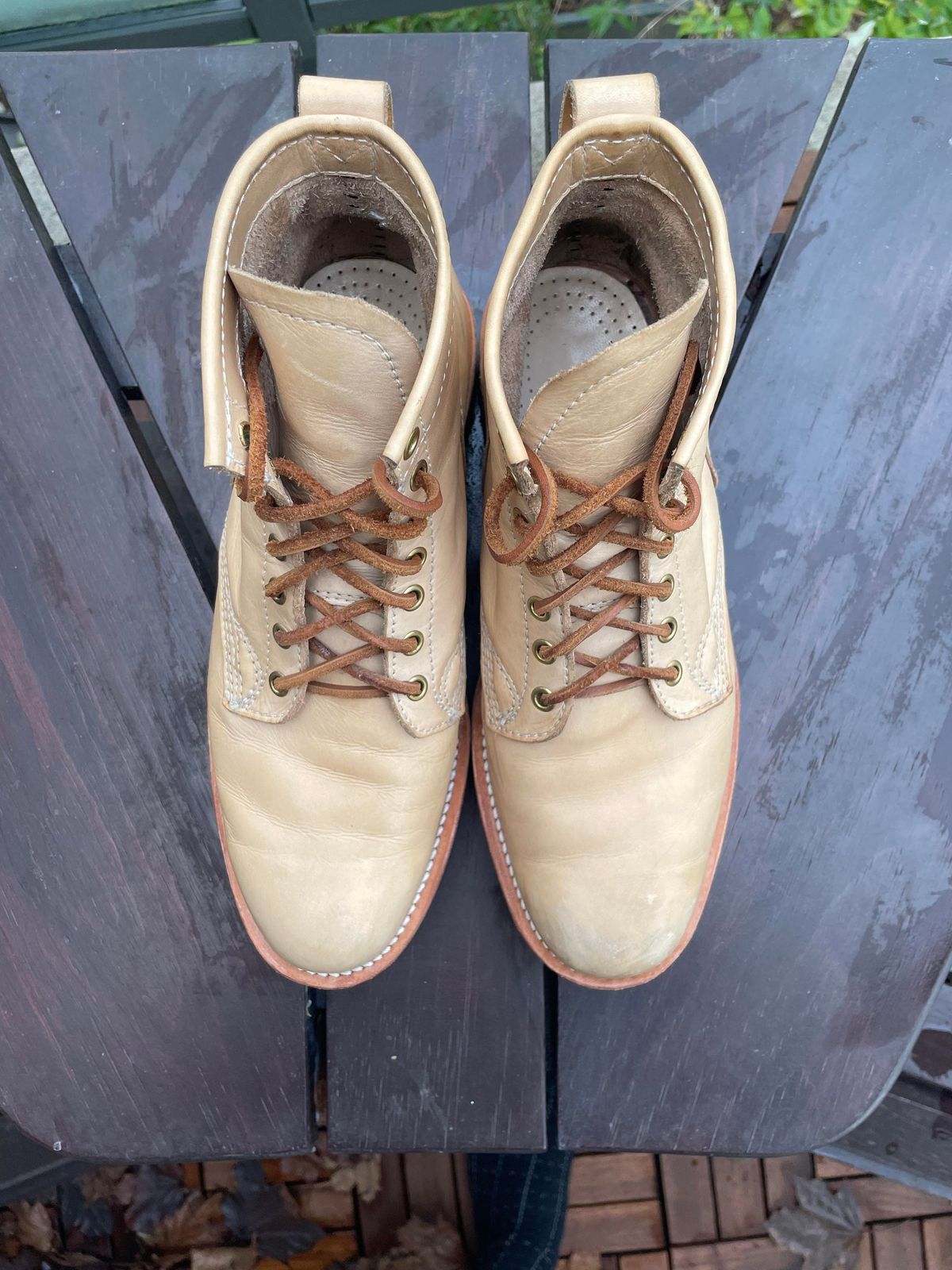 Photo by patinathunderdome on December 5, 2021 of the Self-Made Service Boot in Unknown Natural Veg Tan.