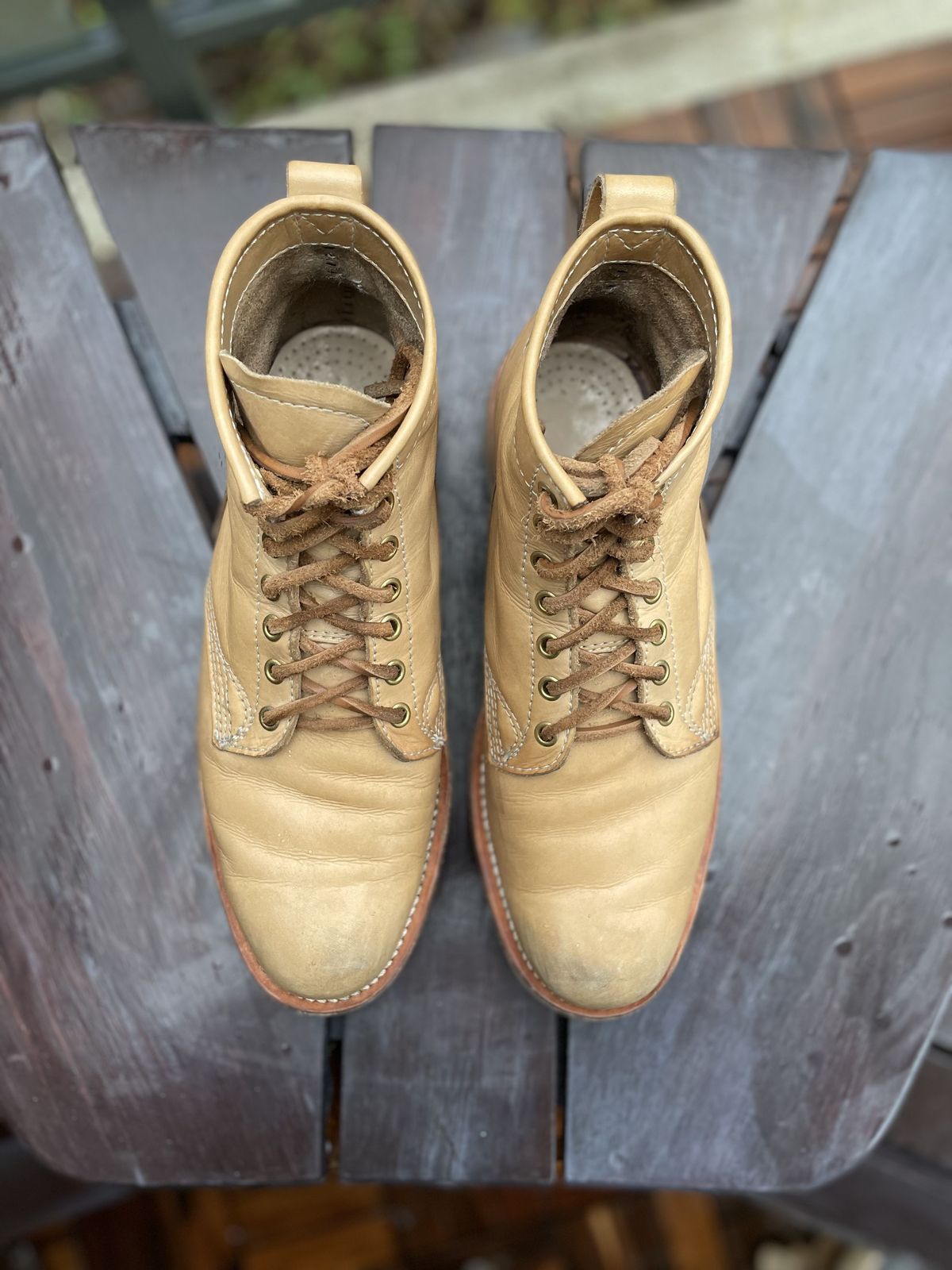 Photo by patinathunderdome on February 4, 2022 of the Self-Made Service Boot in Unknown Natural Veg Tan.