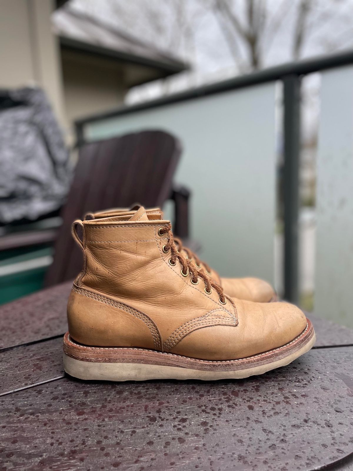 Photo by patinathunderdome on April 4, 2022 of the Self-Made Service Boot in Unknown Natural Veg Tan.