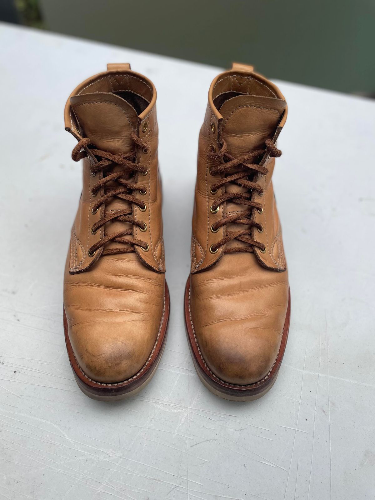 Photo by patinathunderdome on May 6, 2022 of the Self-Made Service Boot in Unknown Natural Veg Tan.