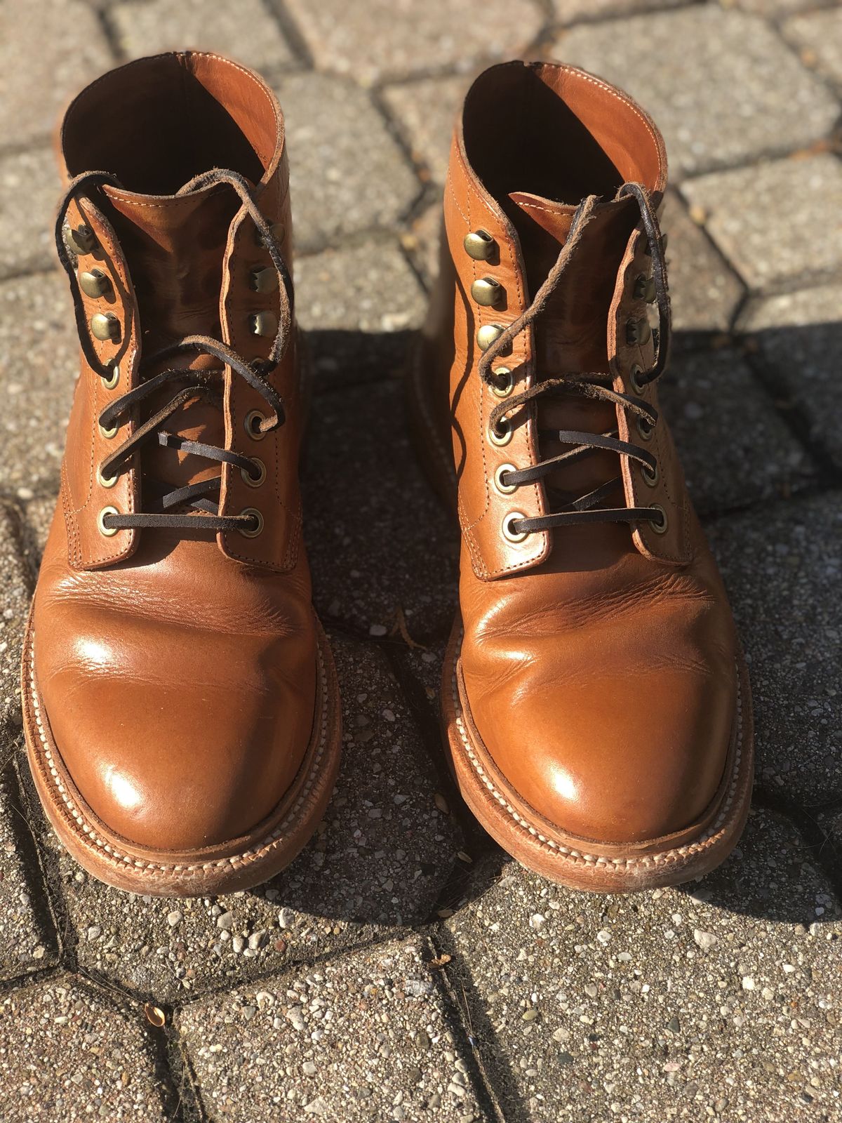 Photo by patinathunderdome on November 3, 2021 of the Grant Stone Diesel Boot in Badalassi Carlo Saddle Tan Minerva.