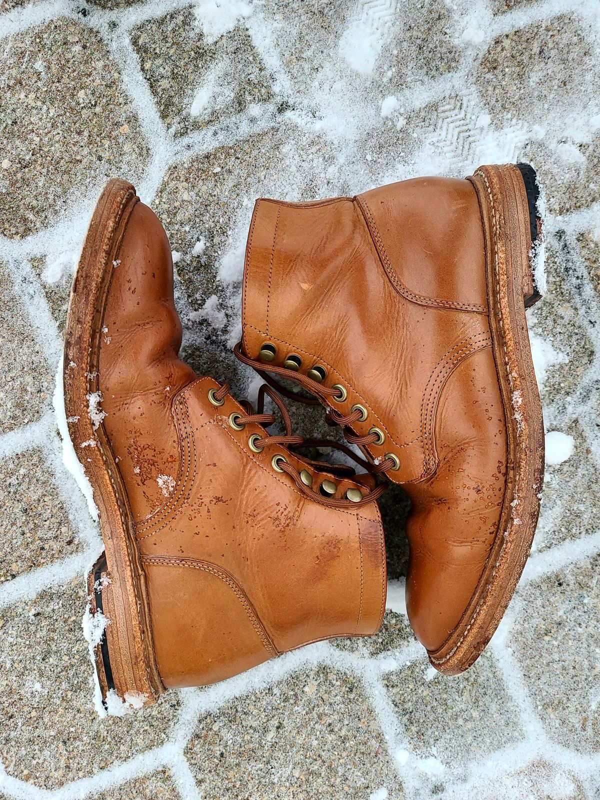 Photo by patinathunderdome on January 1, 2022 of the Grant Stone Diesel Boot in Badalassi Carlo Saddle Tan Minerva.
